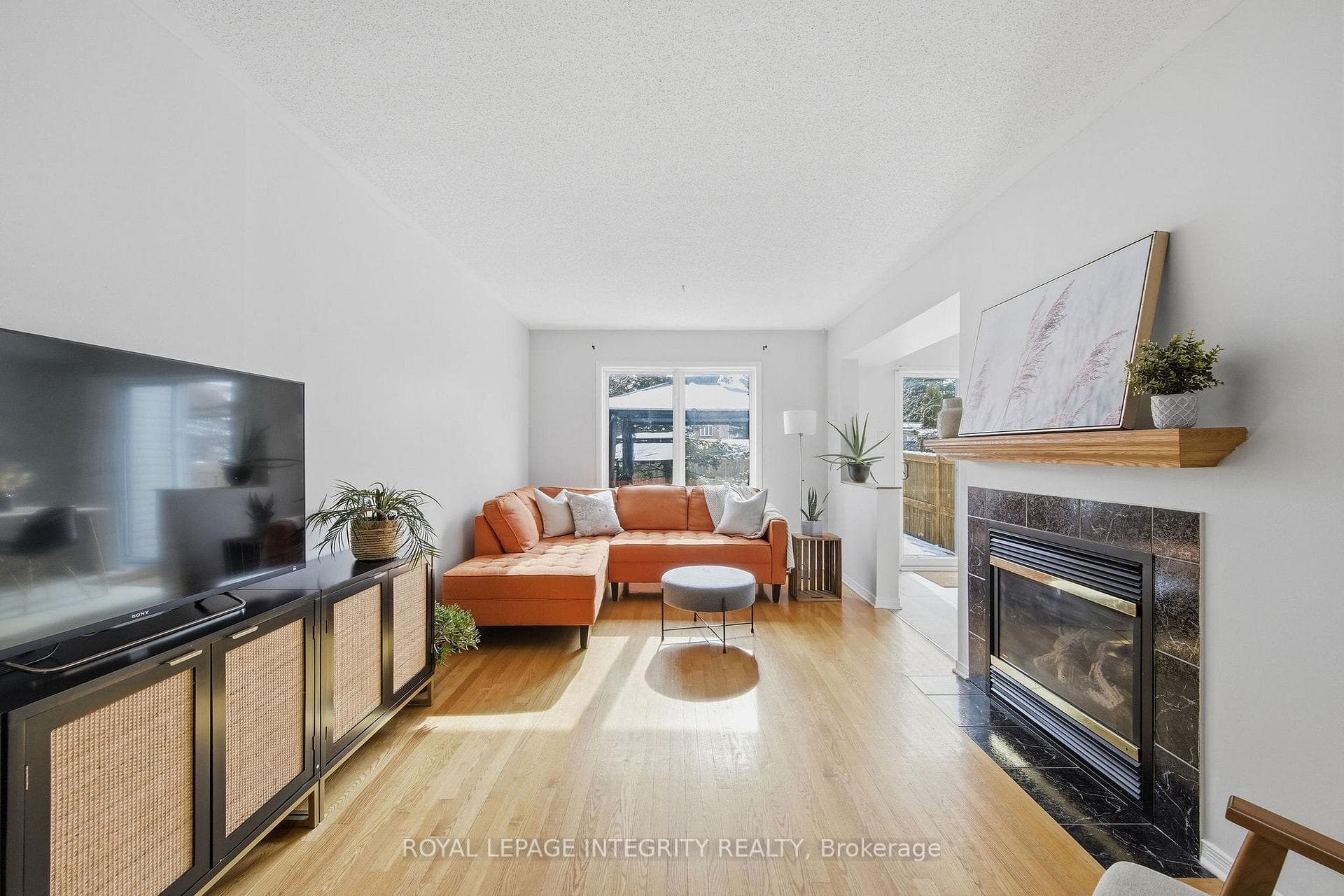 4 Binbury Way photo 7