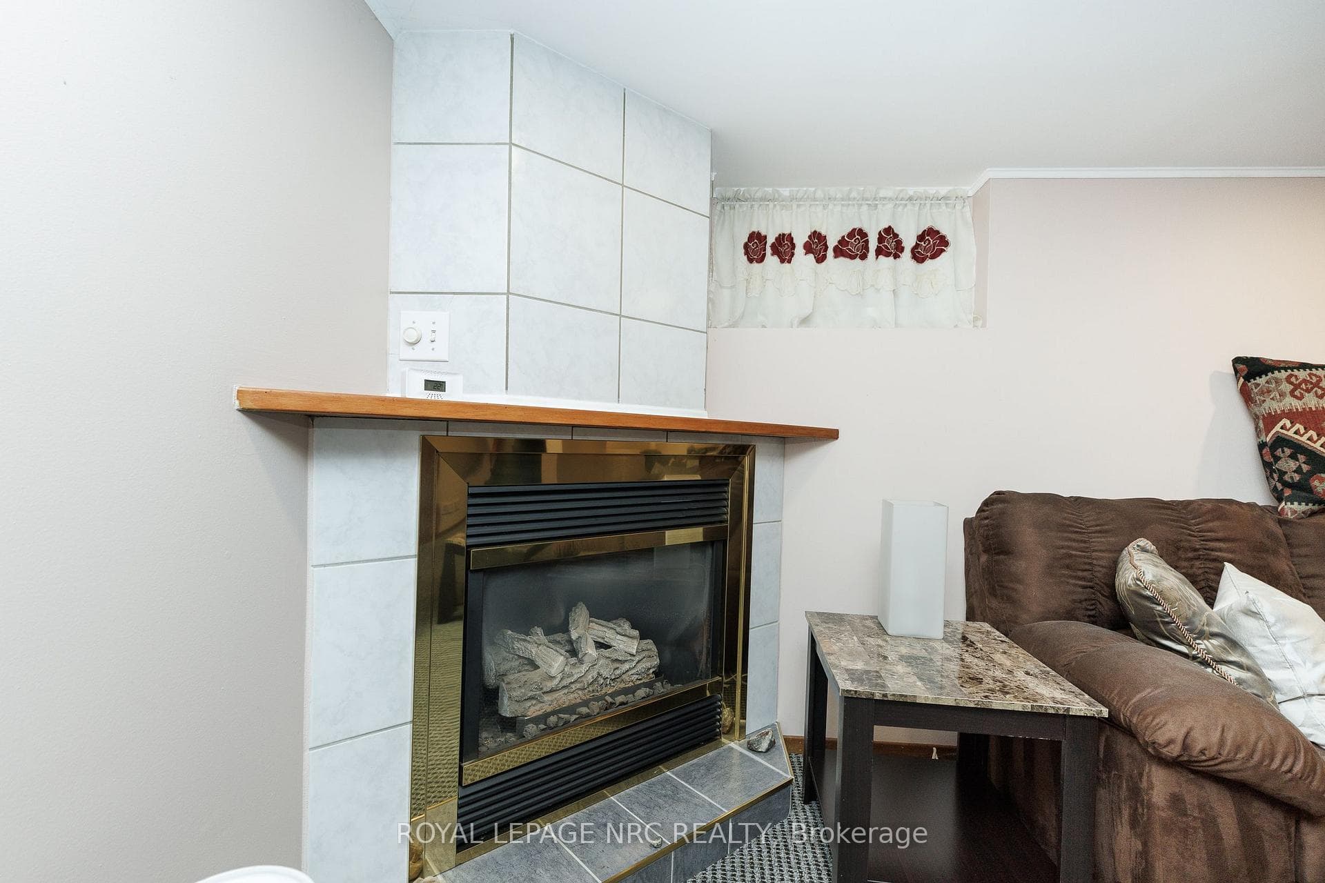 237 PALING Avenue photo 29