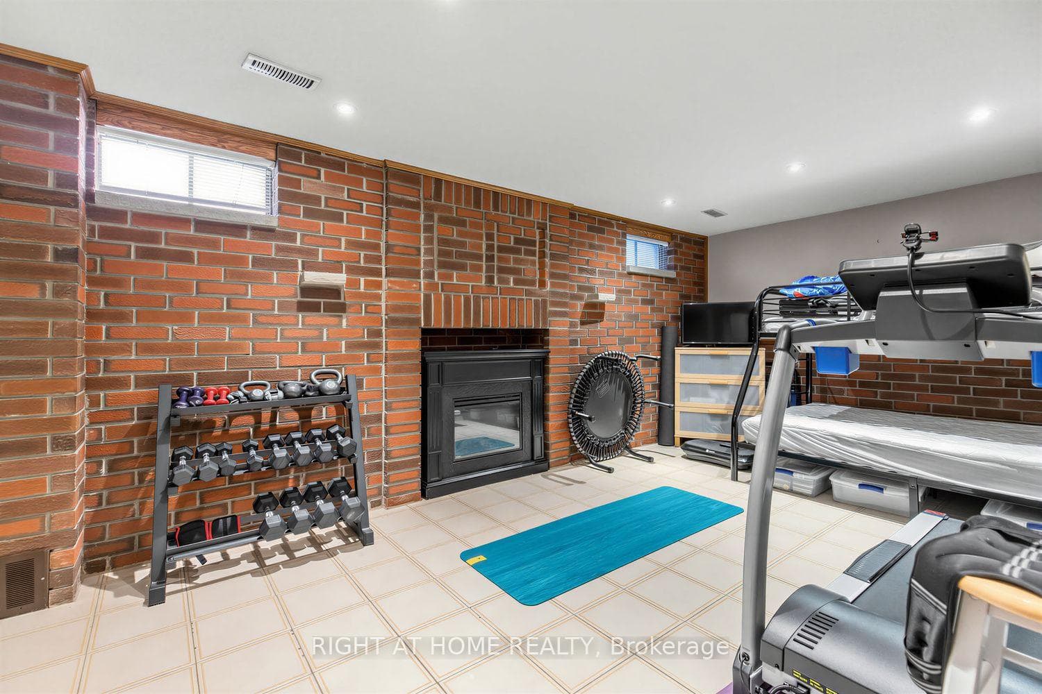 112 Belview Avenue photo 36