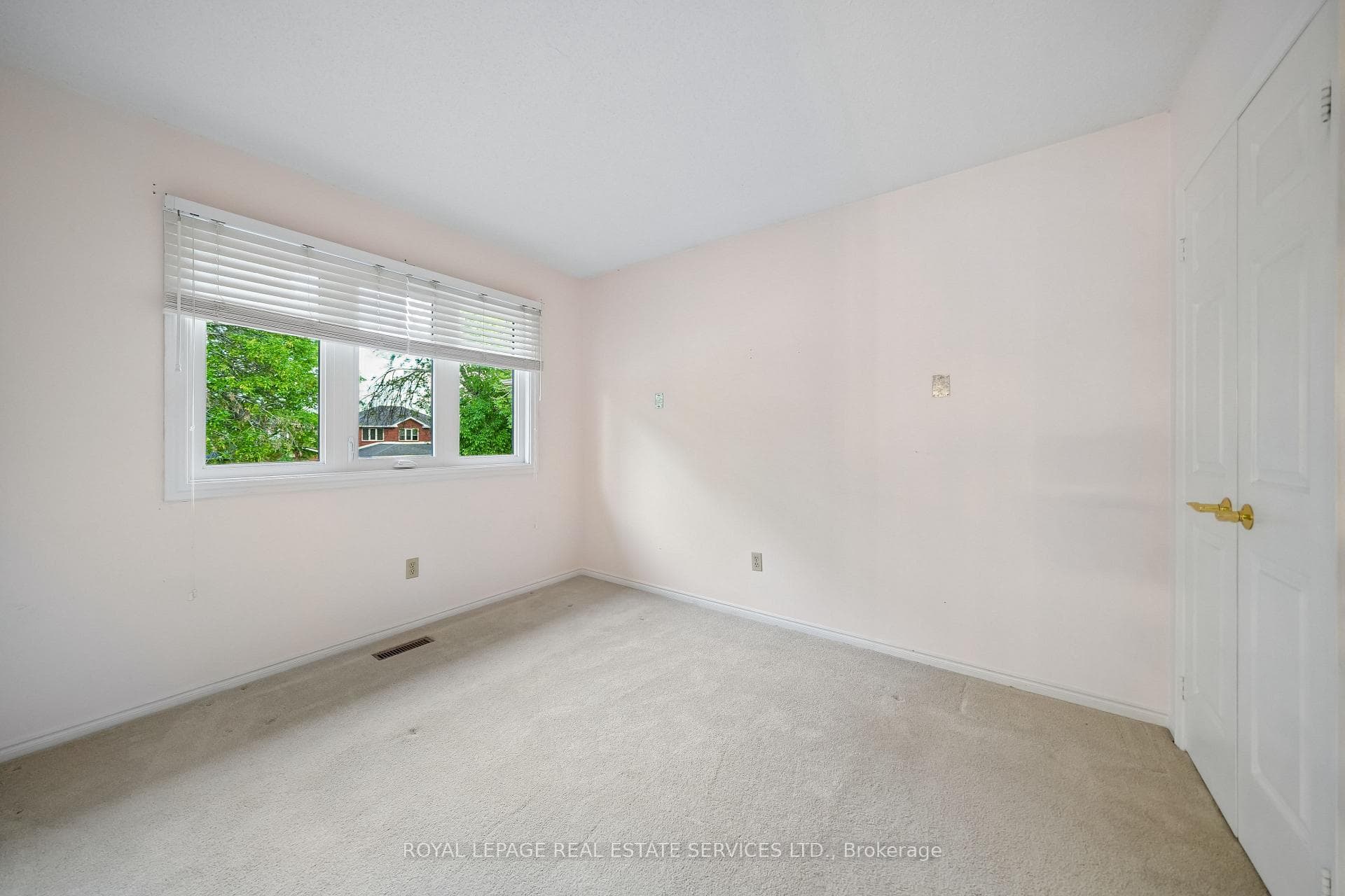 1547 Stoneybrook Trail photo 25
