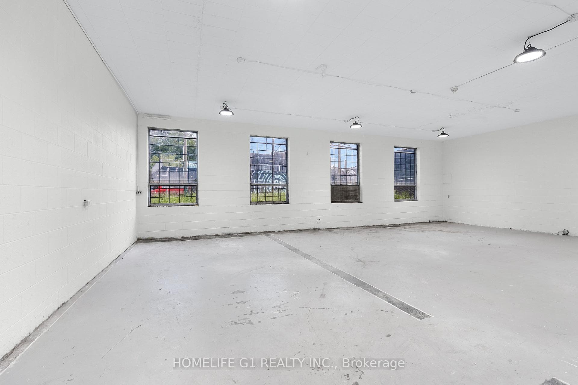337 Gage Avenue photo 11