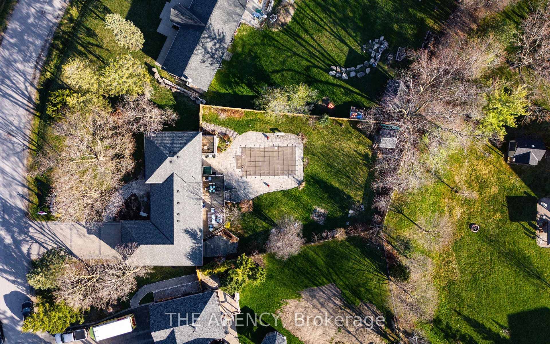 56 Noblewood Drive photo 6
