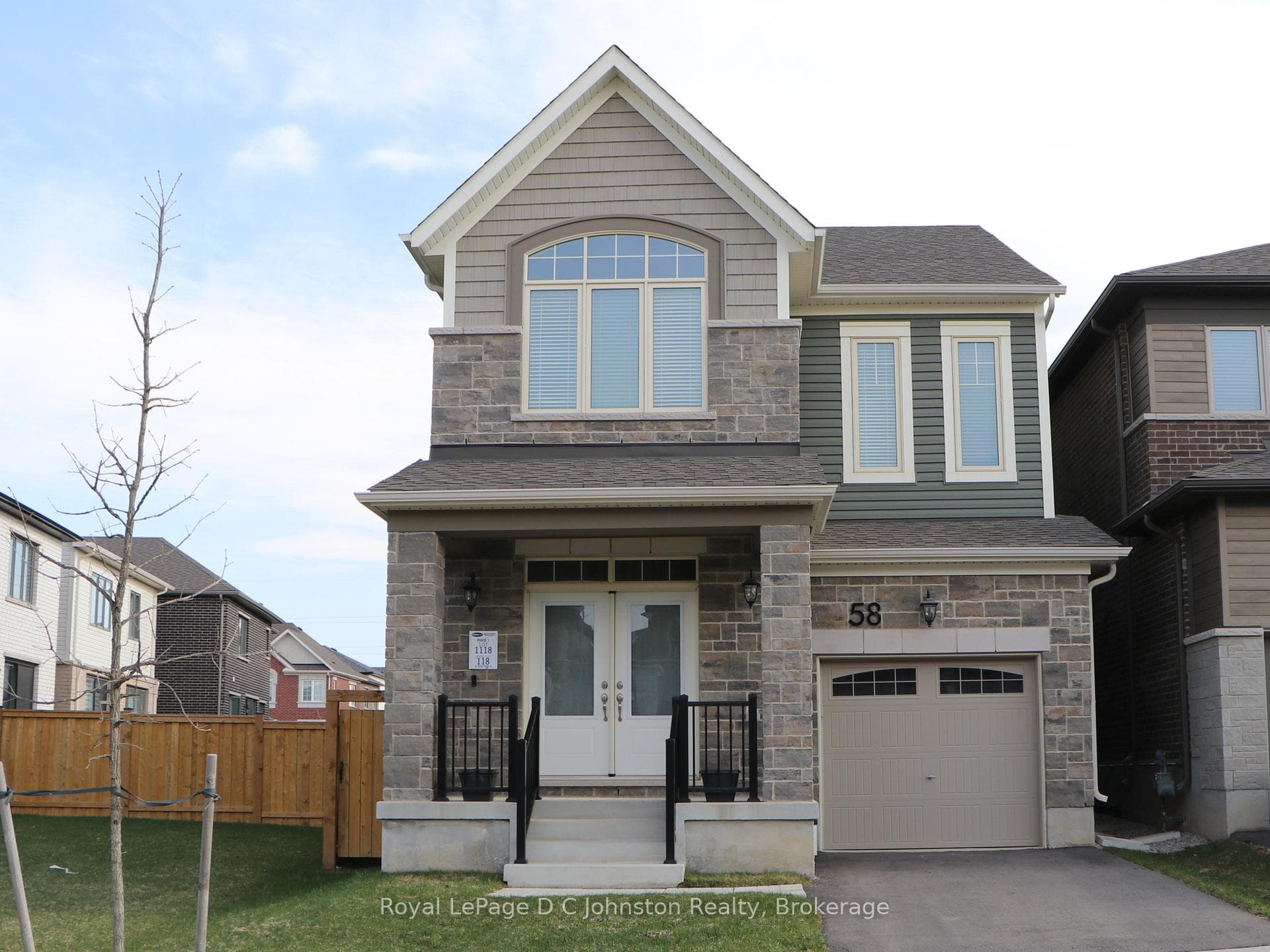 58 William Nador Street photo 3