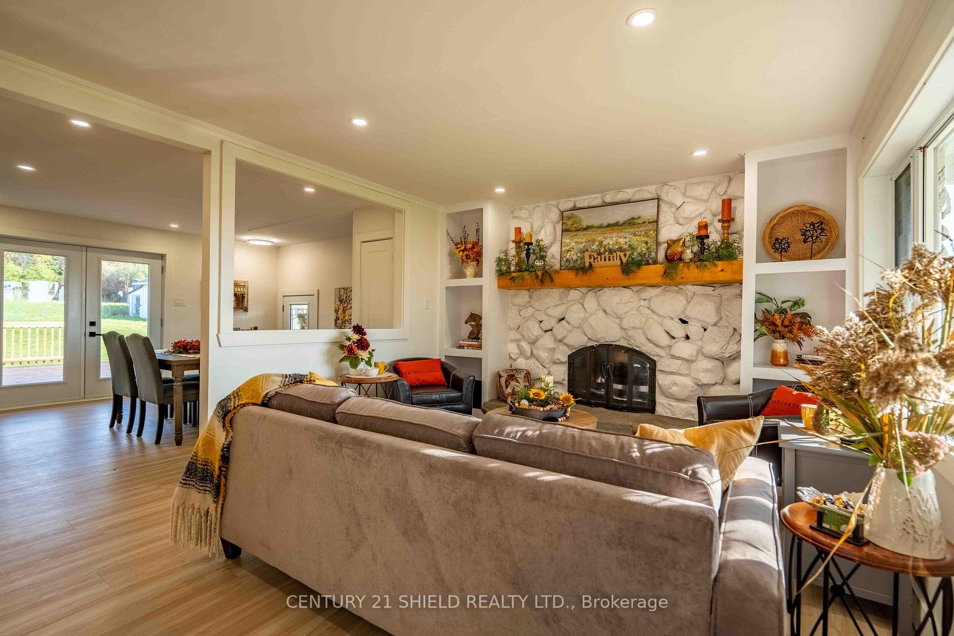 18785 Paragon Road photo 2