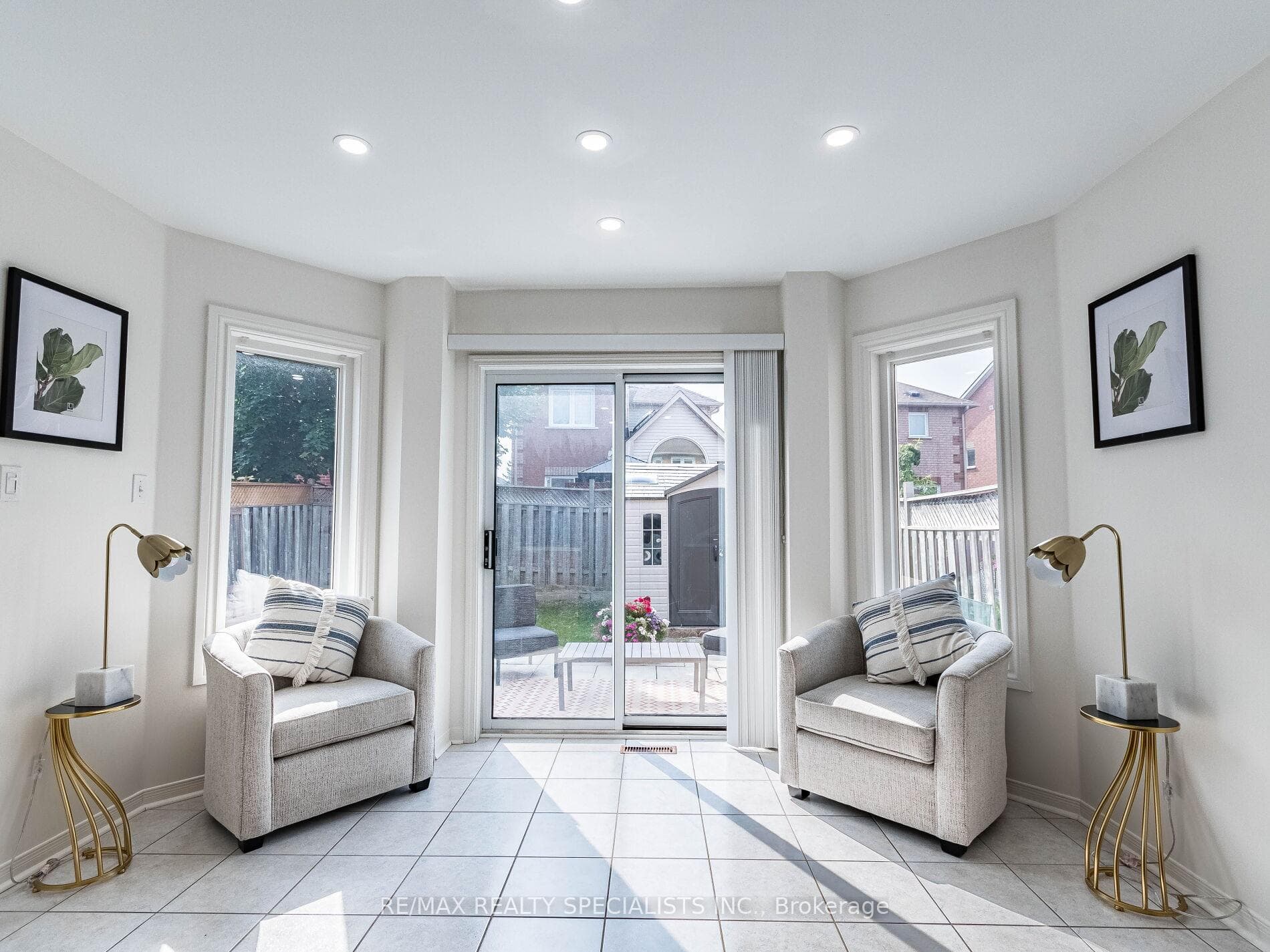 17 Sunley Crescent photo 13