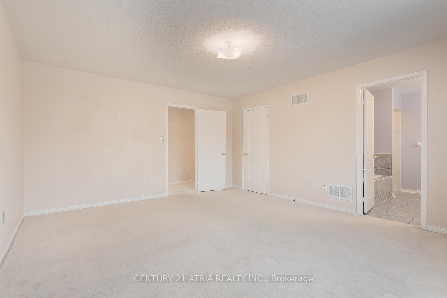 137 Collis Drive photo 14