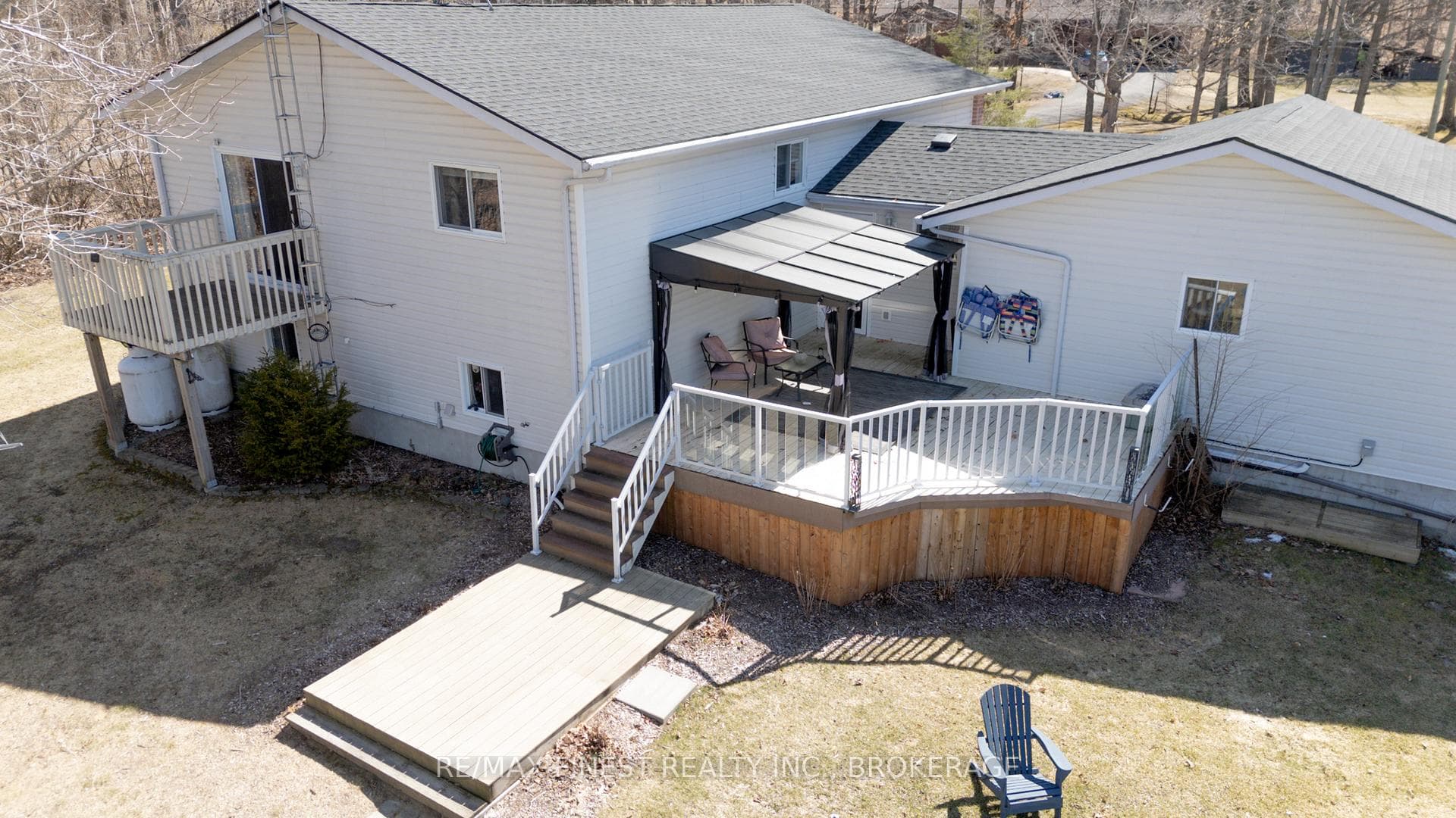 1448 RICKARDS Road photo 3