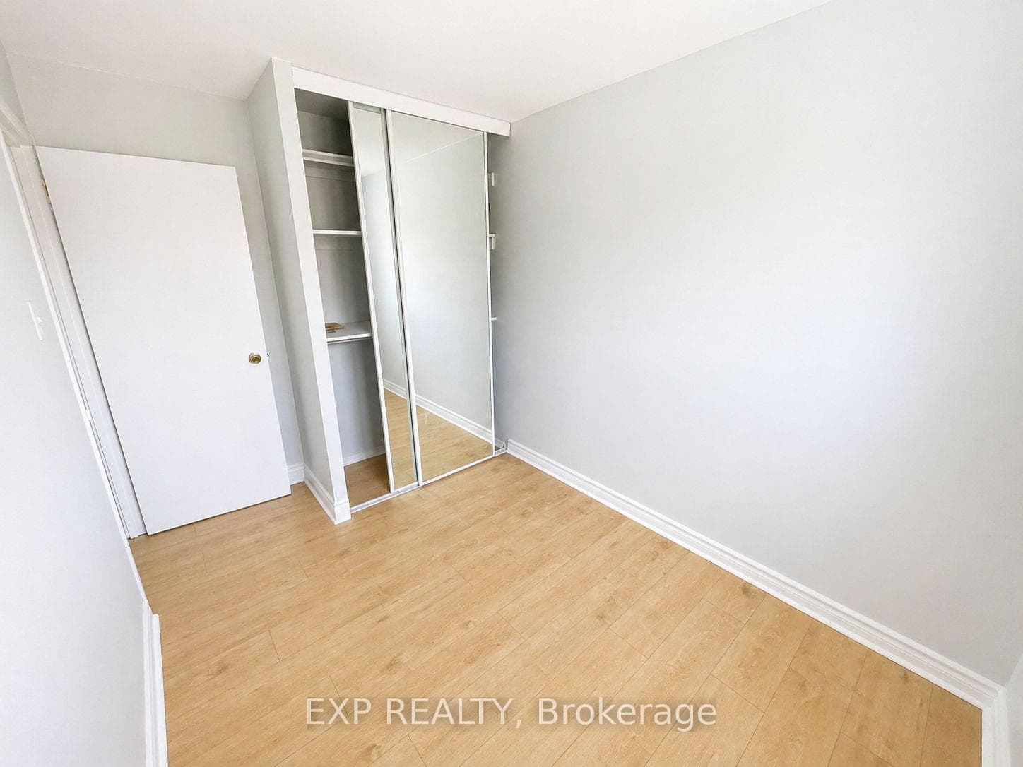 184 Hollyberry Trail photo 14