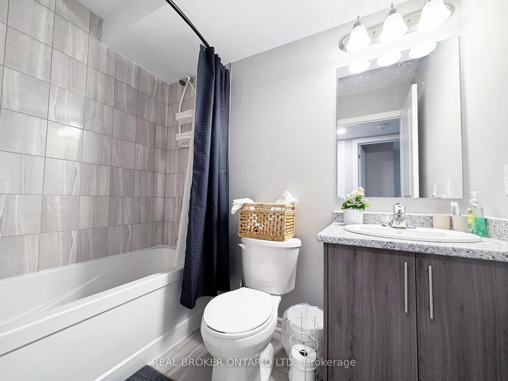 235 Chapel Hill Drive Unit 1 photo 10