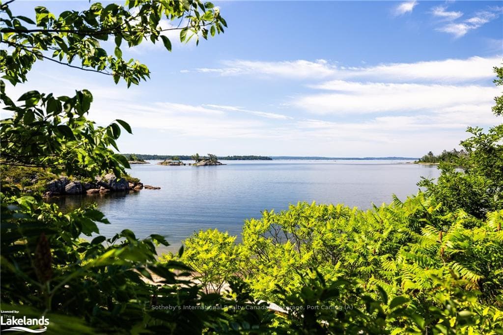 380 MACEY BAY Road photo 47