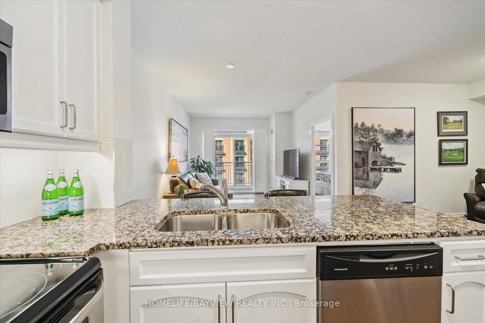 180 John West Way Unit 421 photo 23
