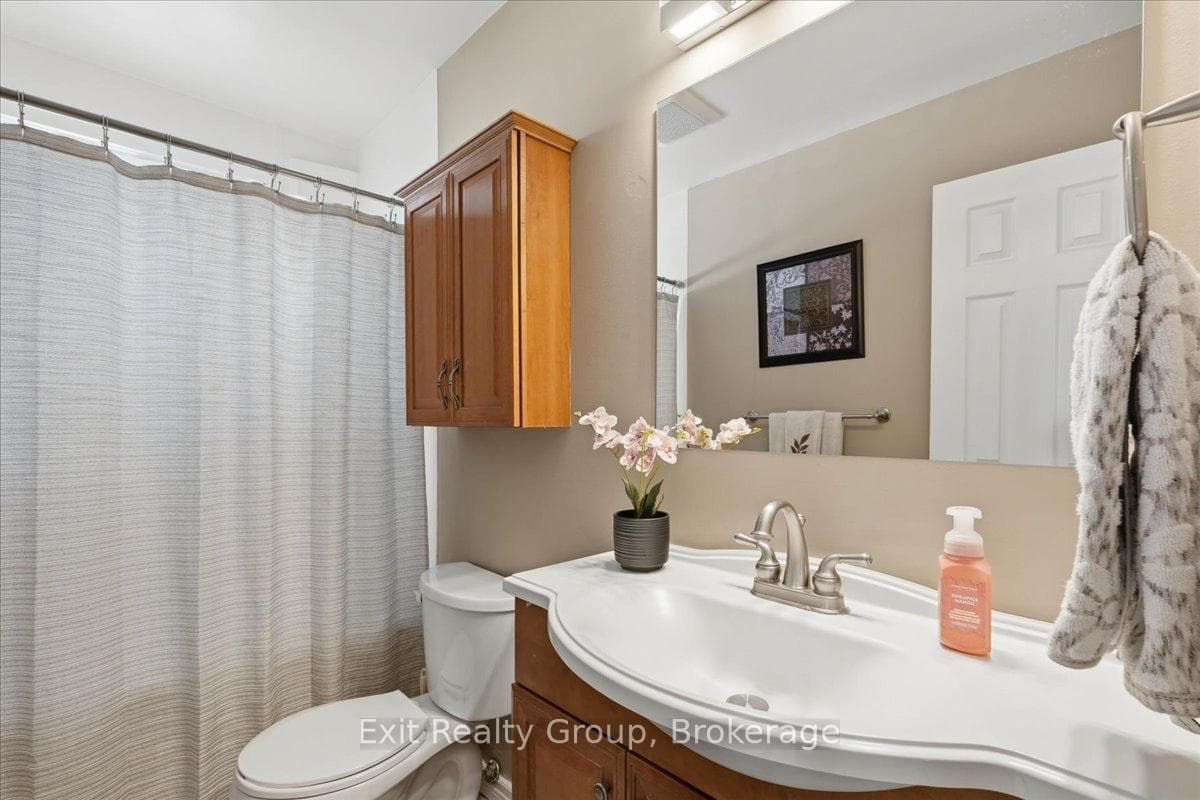 51 Sidney Road photo 13