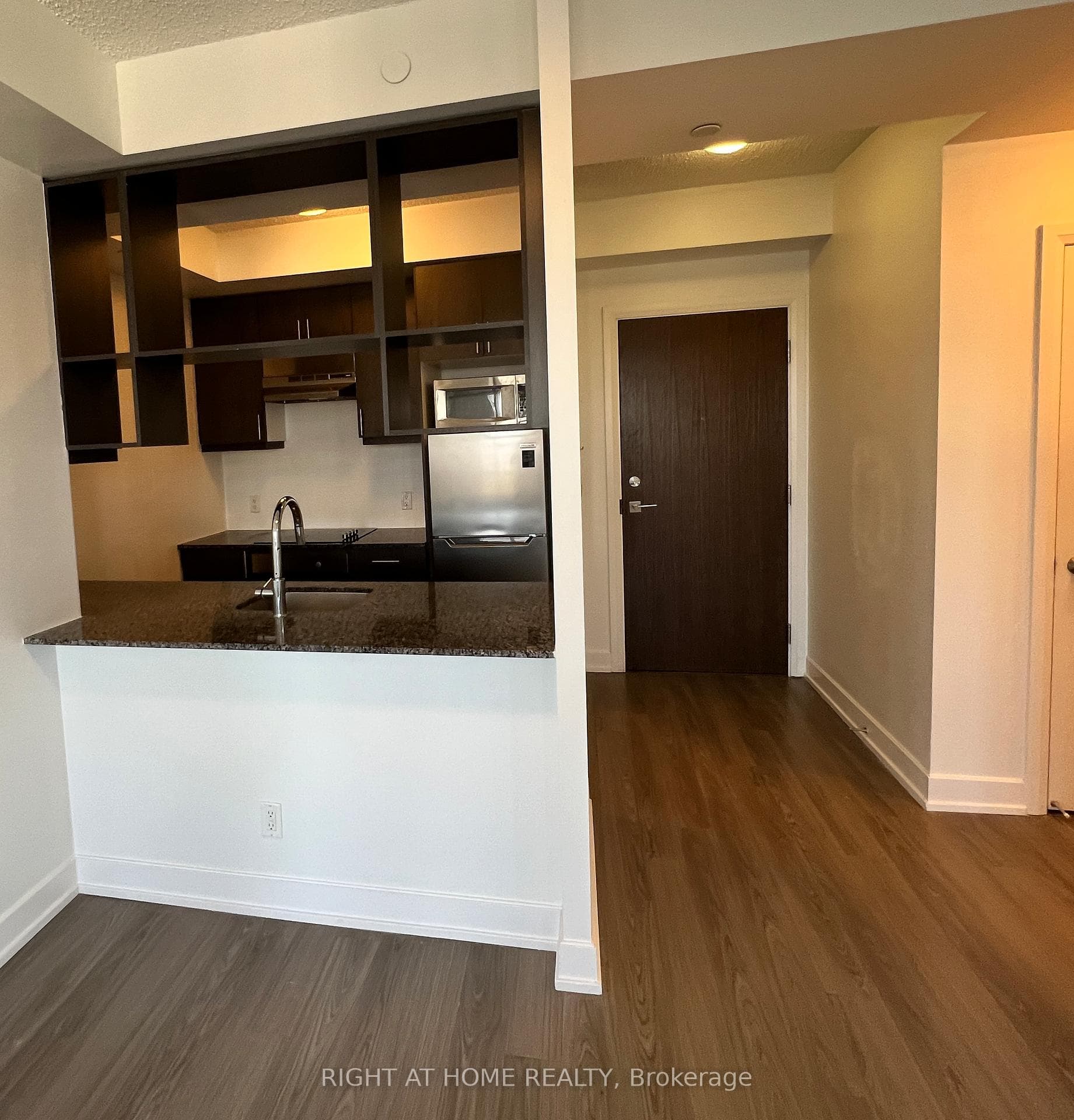 2 Eva Road Unit 2726 photo 1