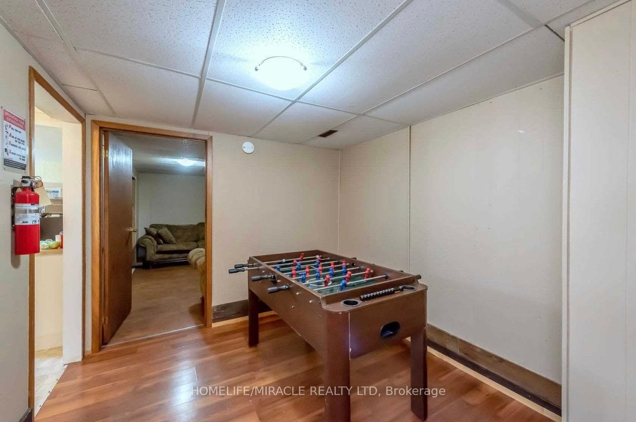 90 Tupper Drive Unit Bsmt photo 6