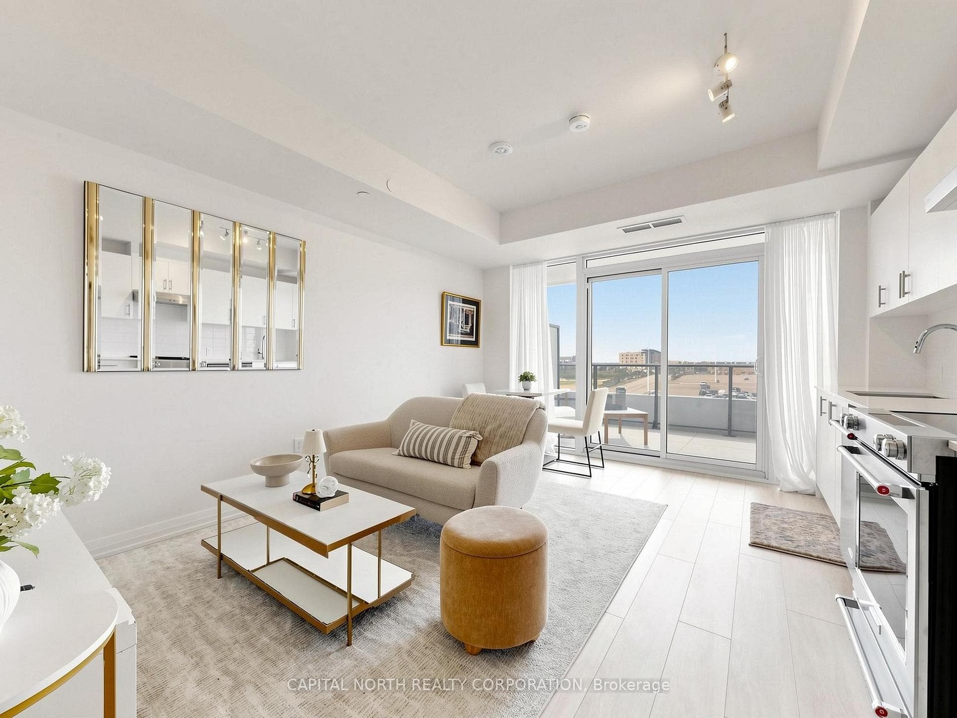 8960 Jane Street Unit 329 photo 6