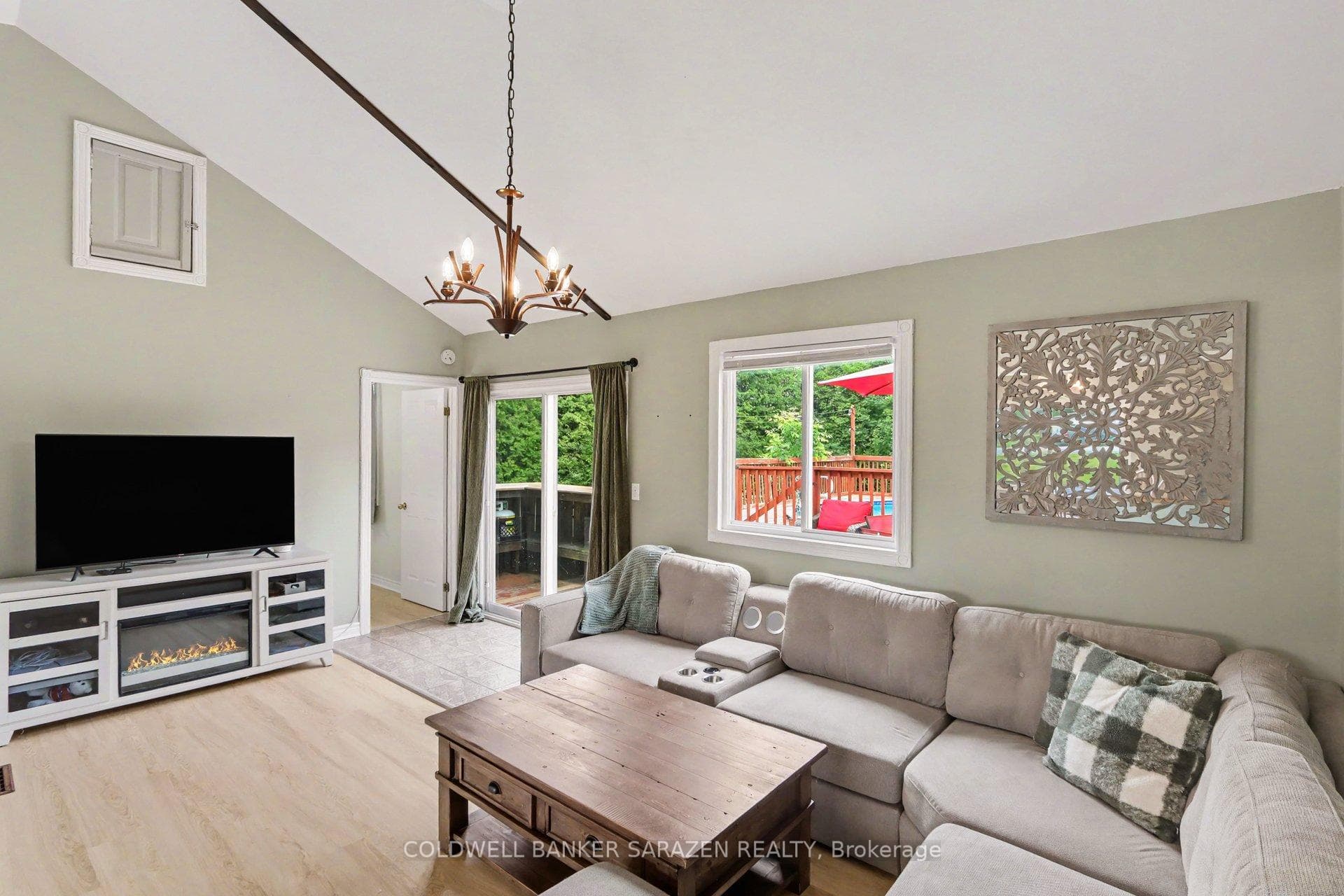 2695 Rosedale Road photo 9