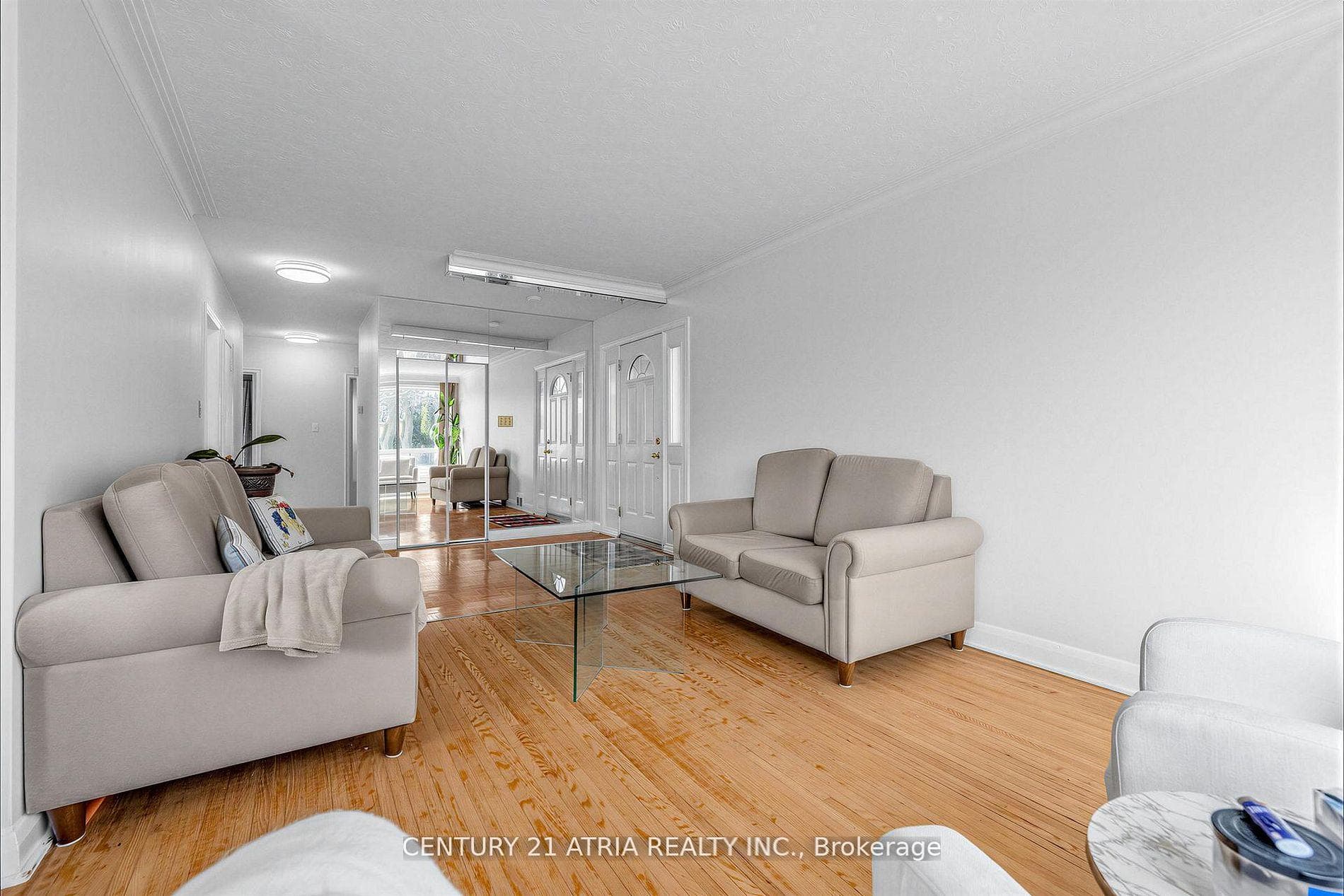 7 Rockport Crescent photo 7