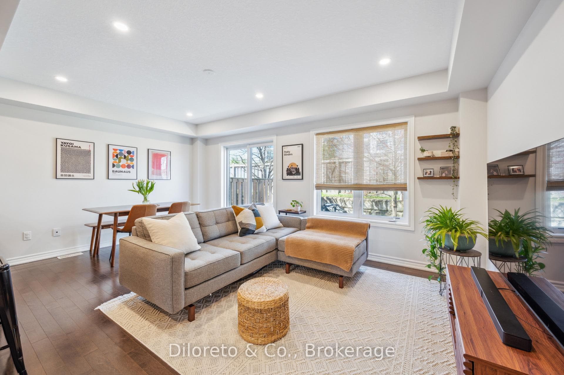 116 Hawkins Drive photo 8