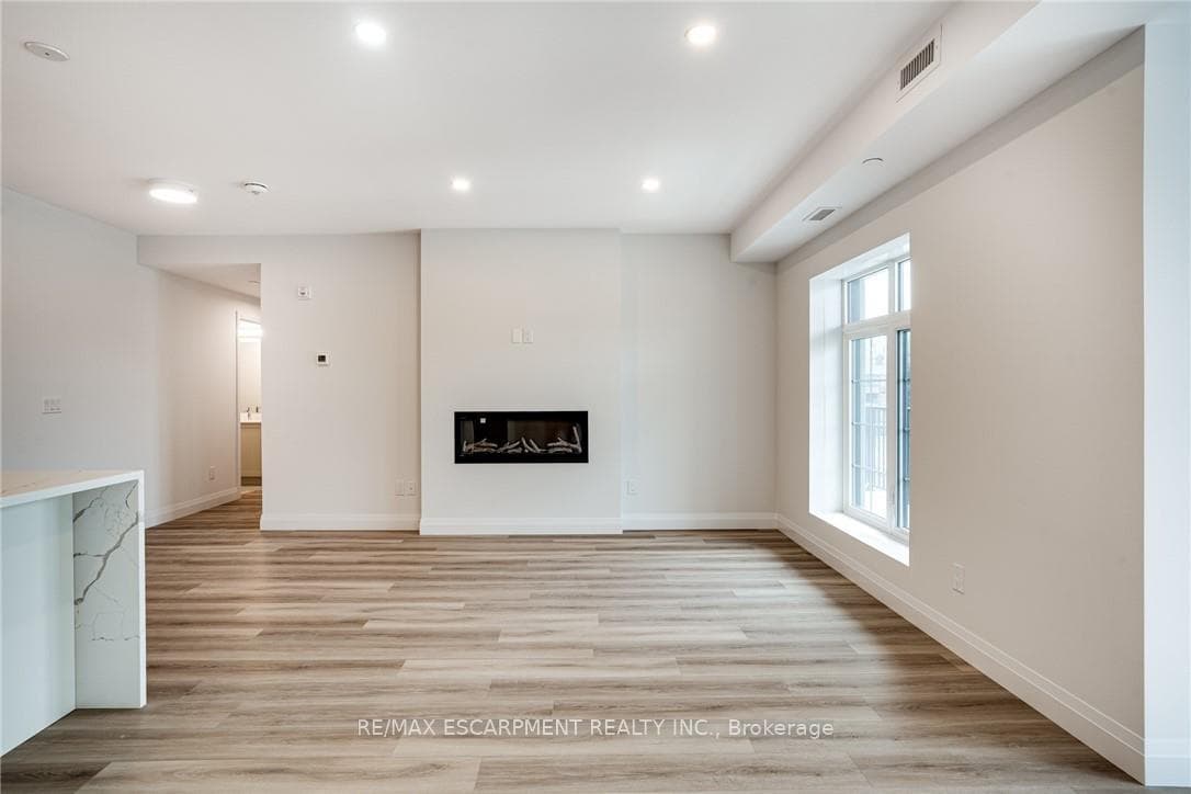153 Wilson Street Unit 307 photo 22