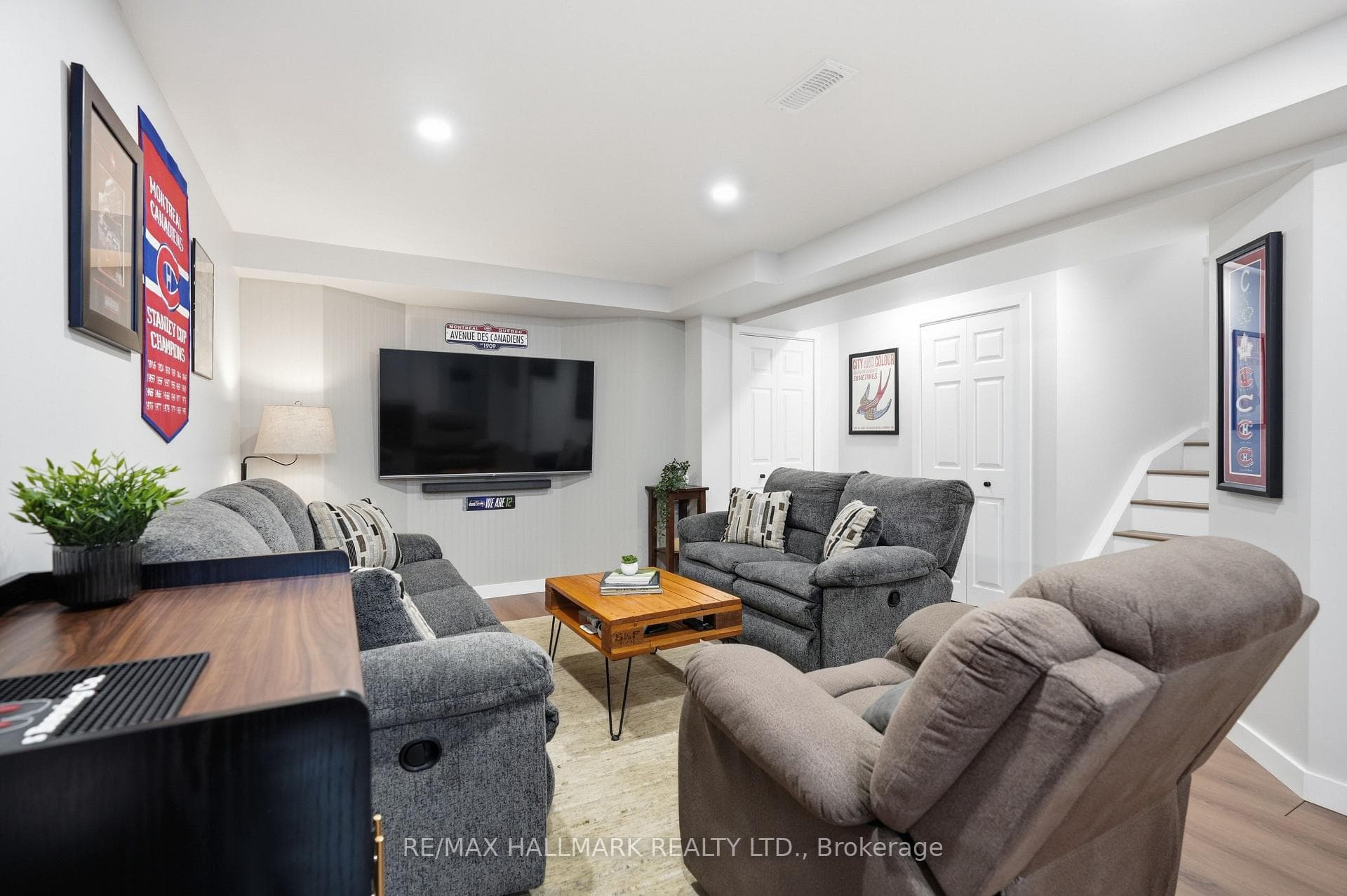 91 Barre Drive photo 31