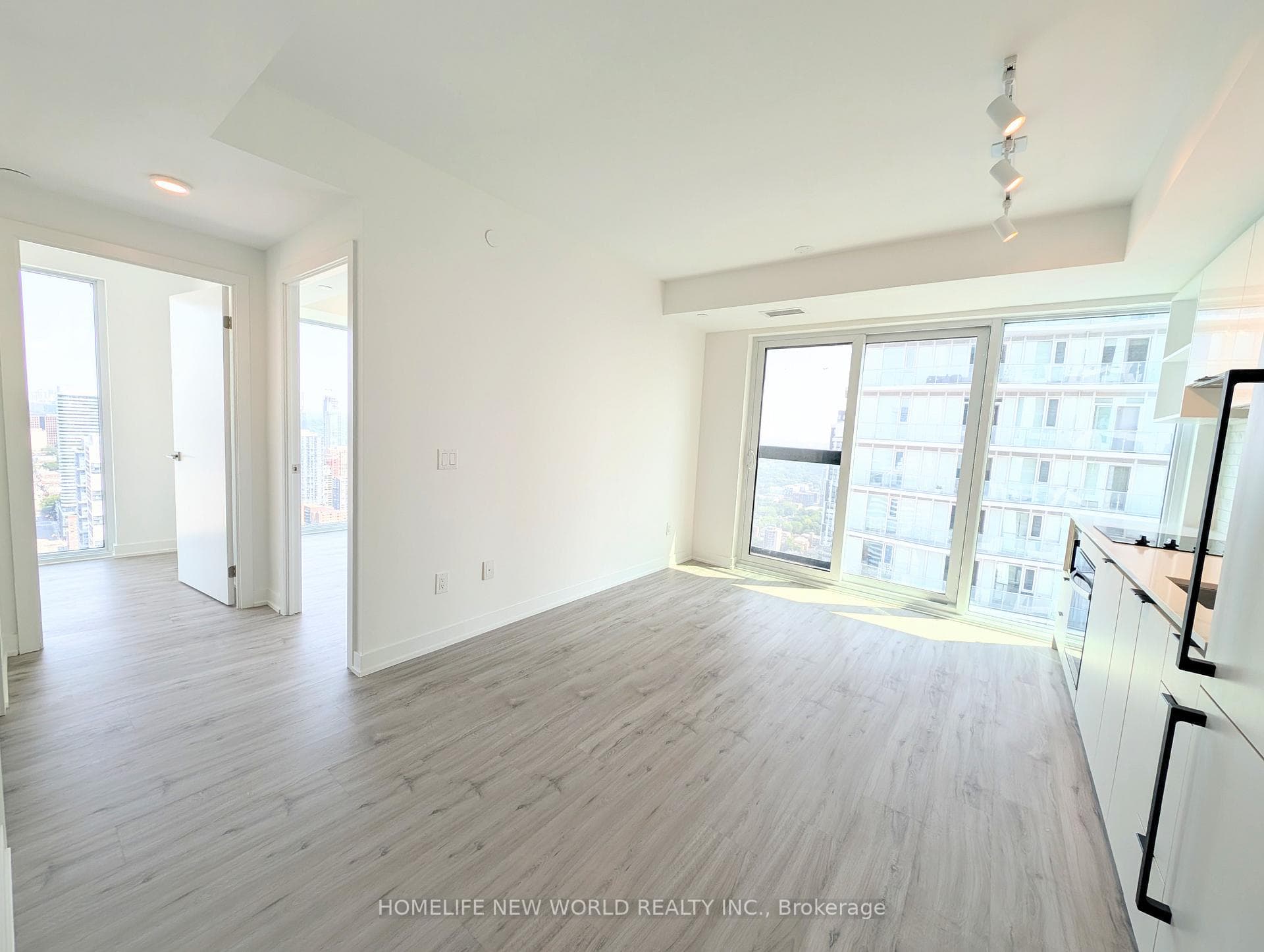 252 Church Street Unit 5206 photo 3