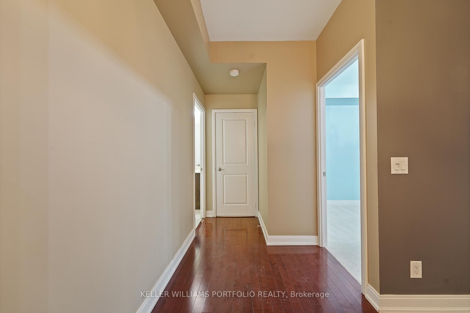 88 Broadway Avenue Unit 201 photo 16