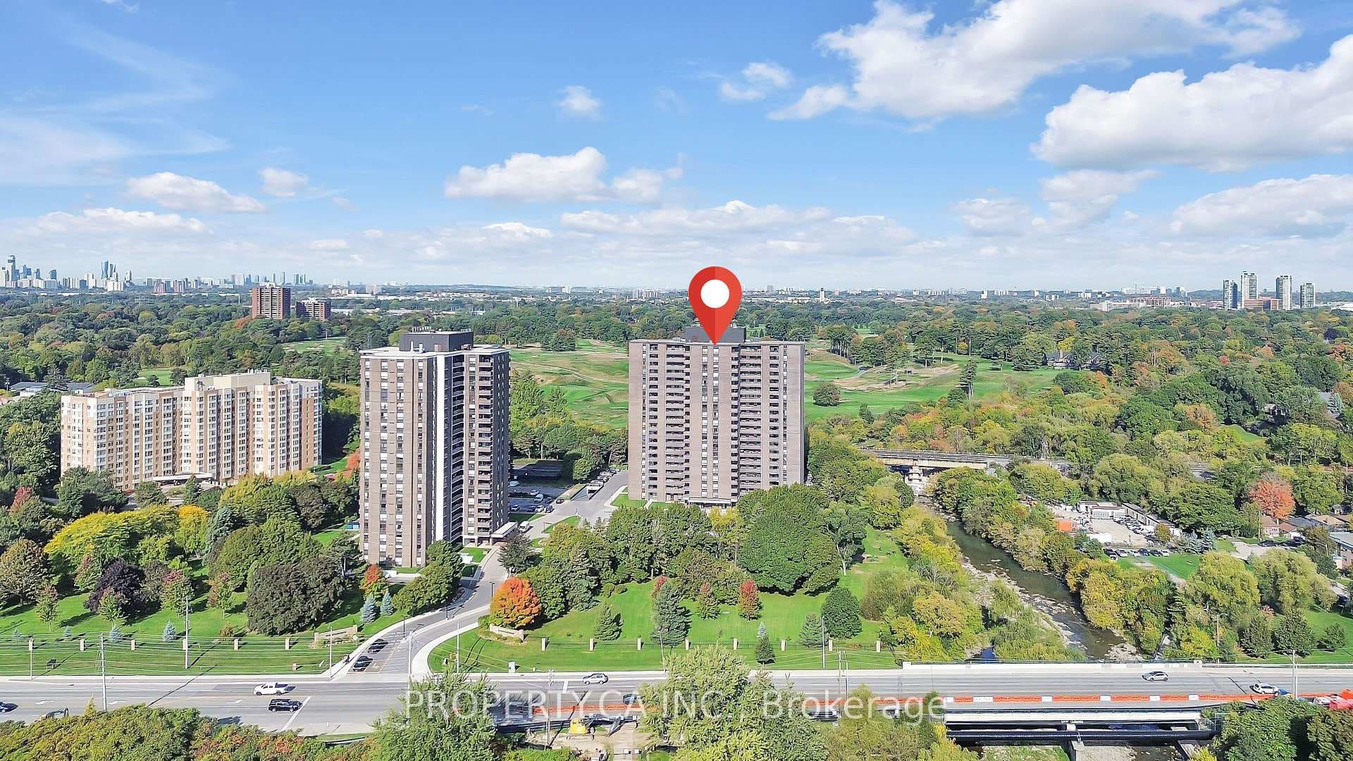 1535 Lakeshore Road Unit 305 photo 30