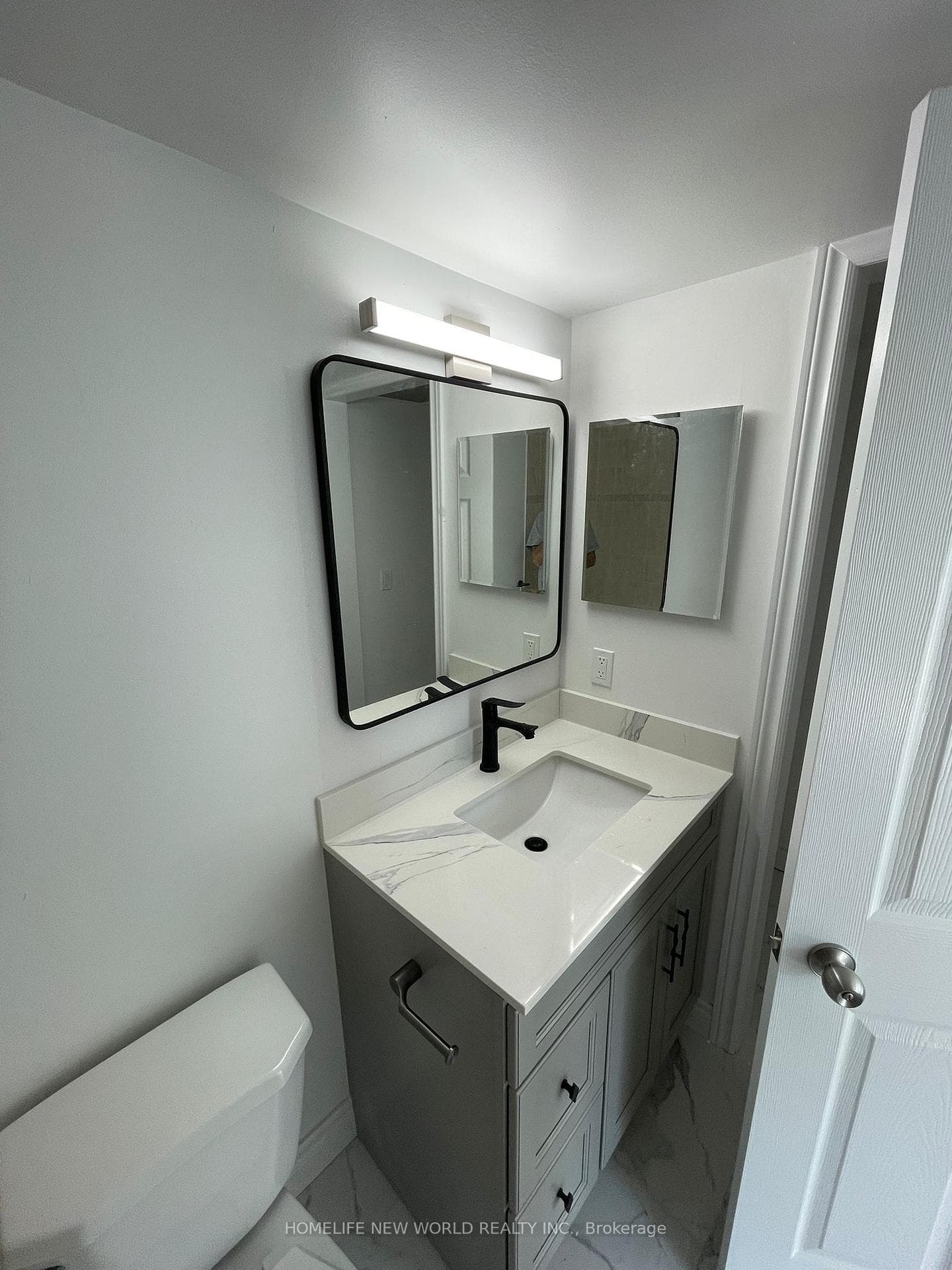 5940 Yonge Street Unit 305 photo 20