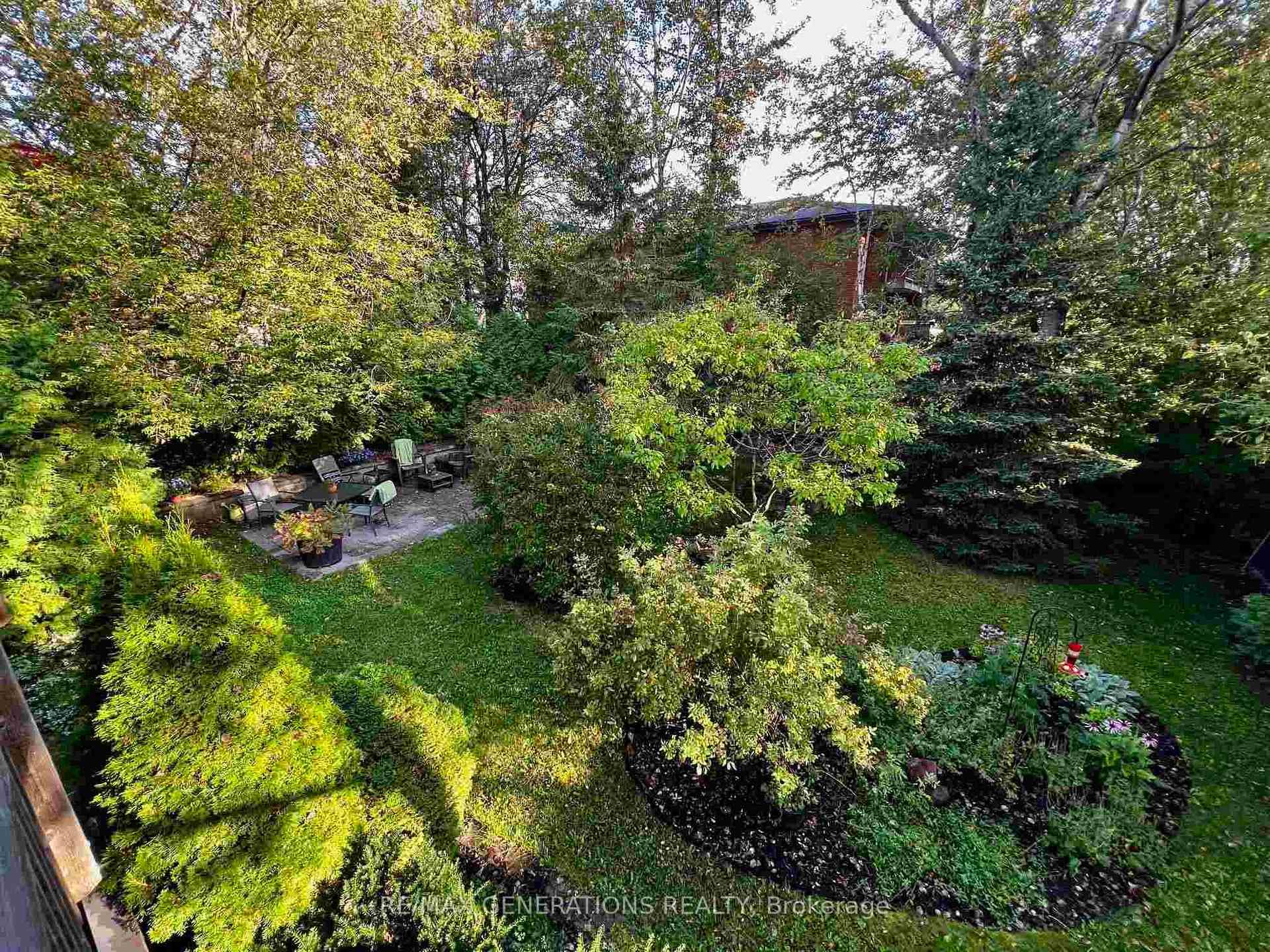 328 Dawson Street photo 36