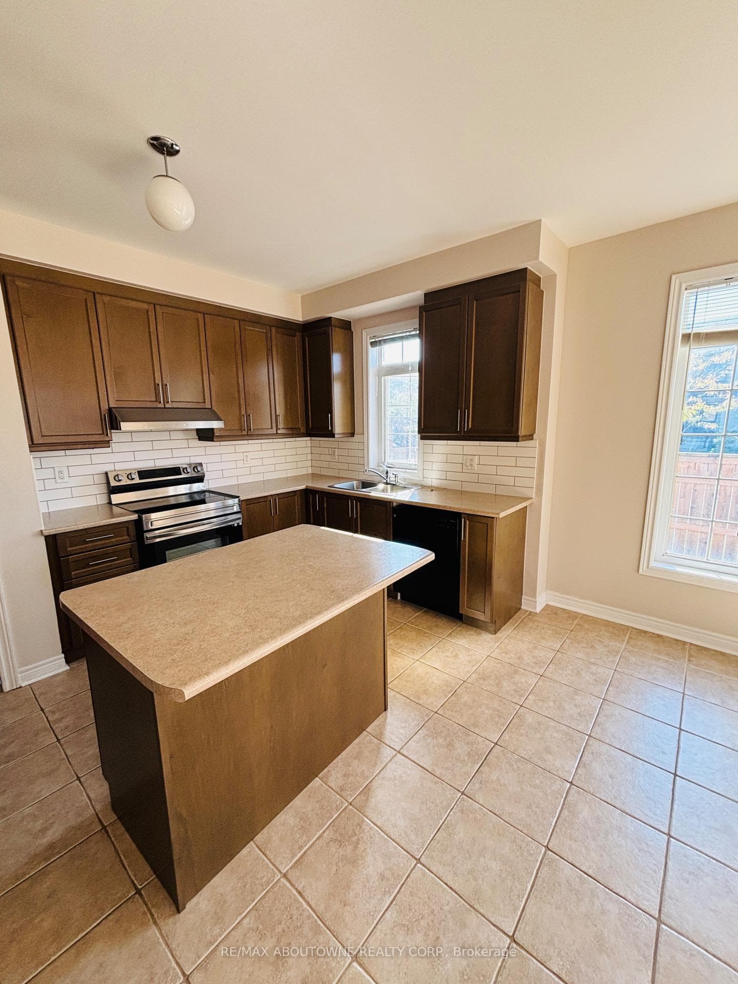 Kitchen with Island