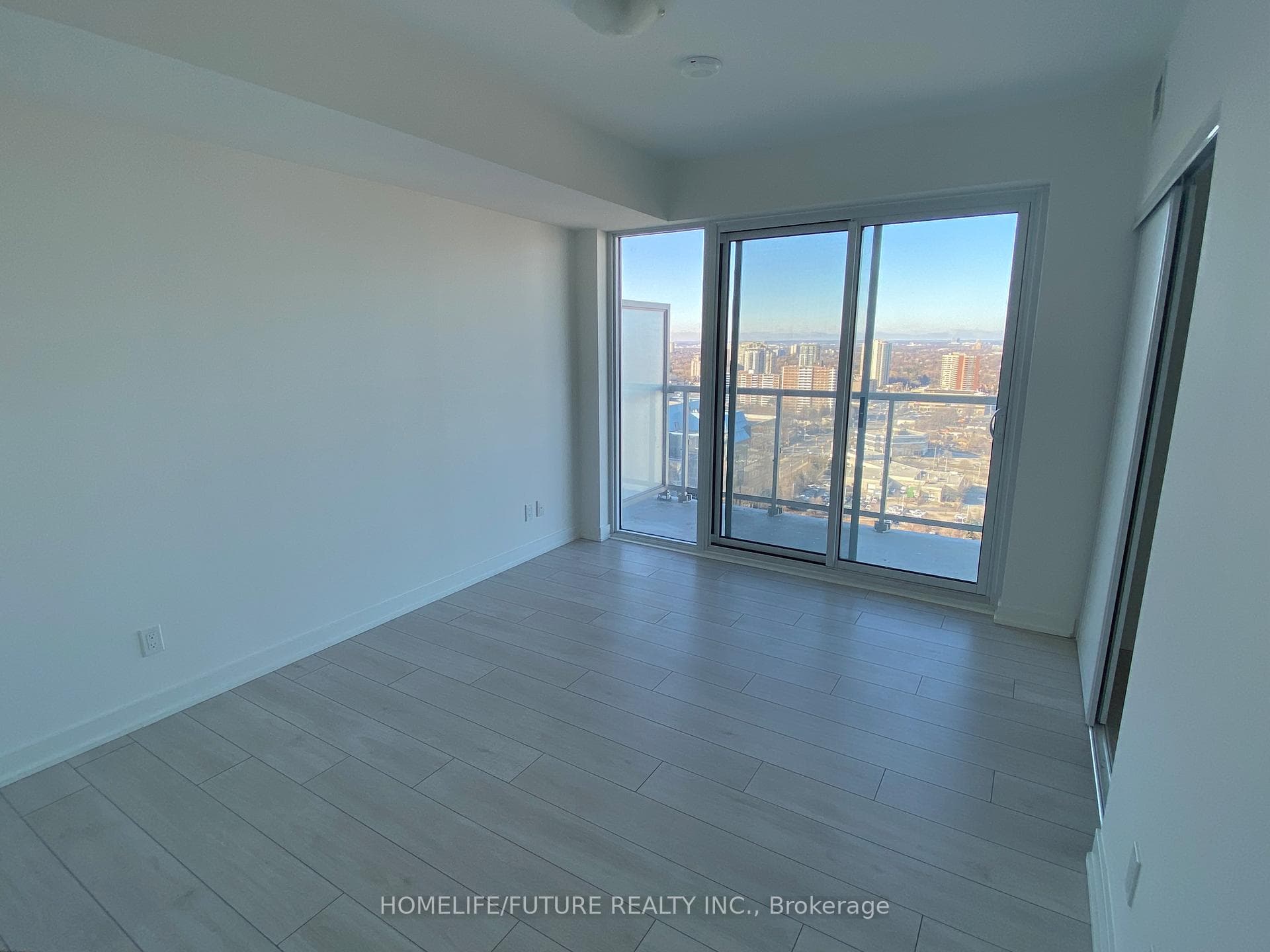 2033 Kennedy Road Unit 2805 photo 9