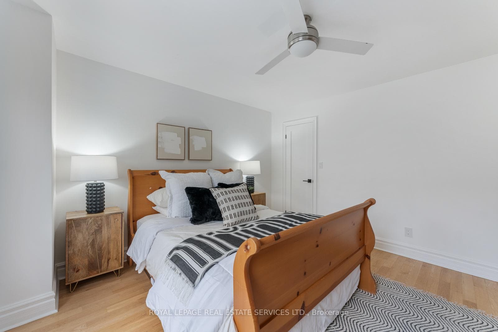 14 Lukow Terrace photo 39