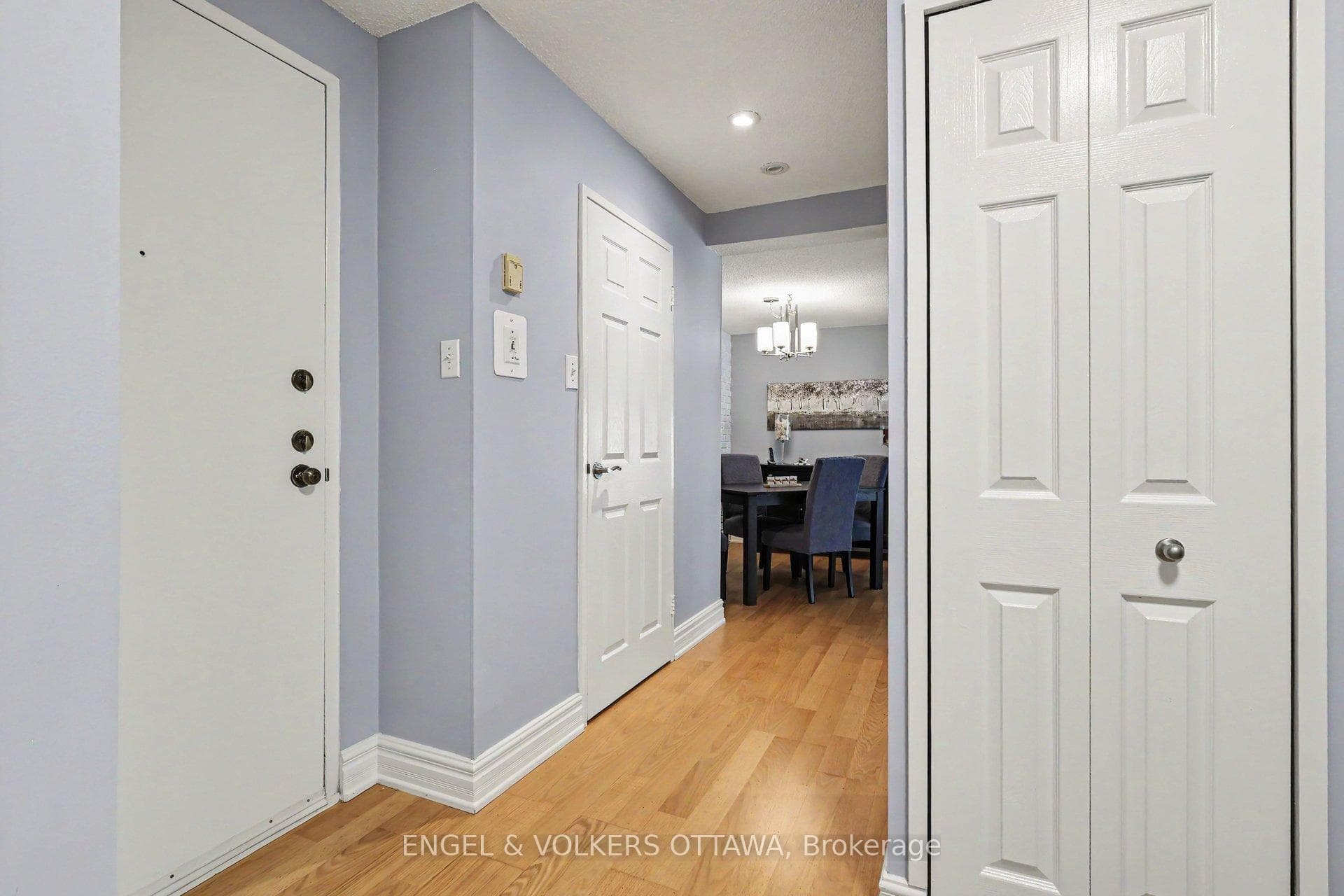 915 Elmsmere Road Unit 109 photo 4