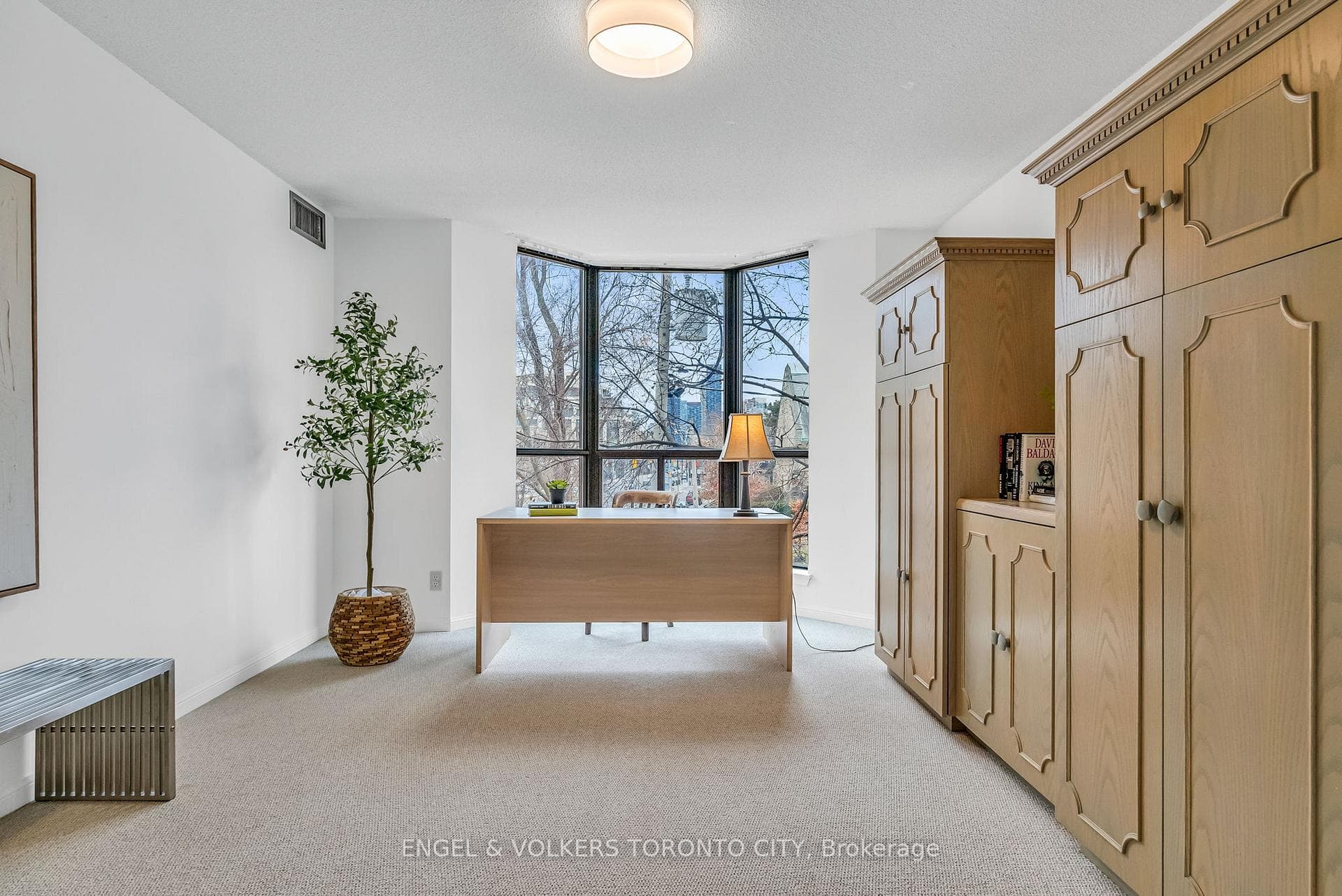 2900 Yonge Street photo 28