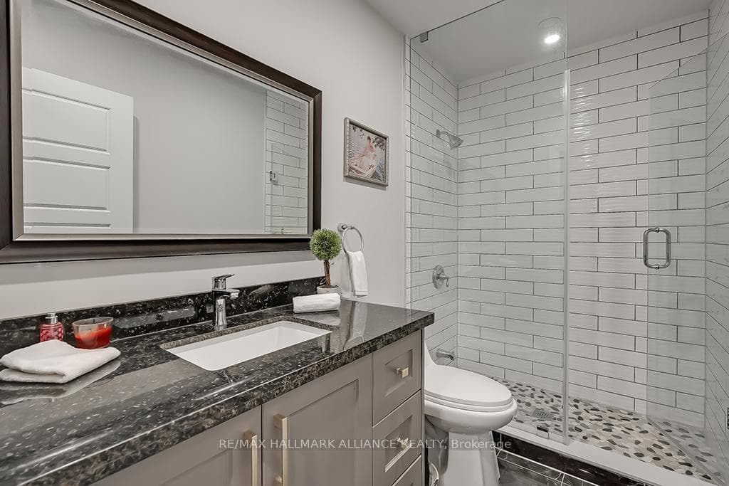 165 Marvin Avenue photo 26