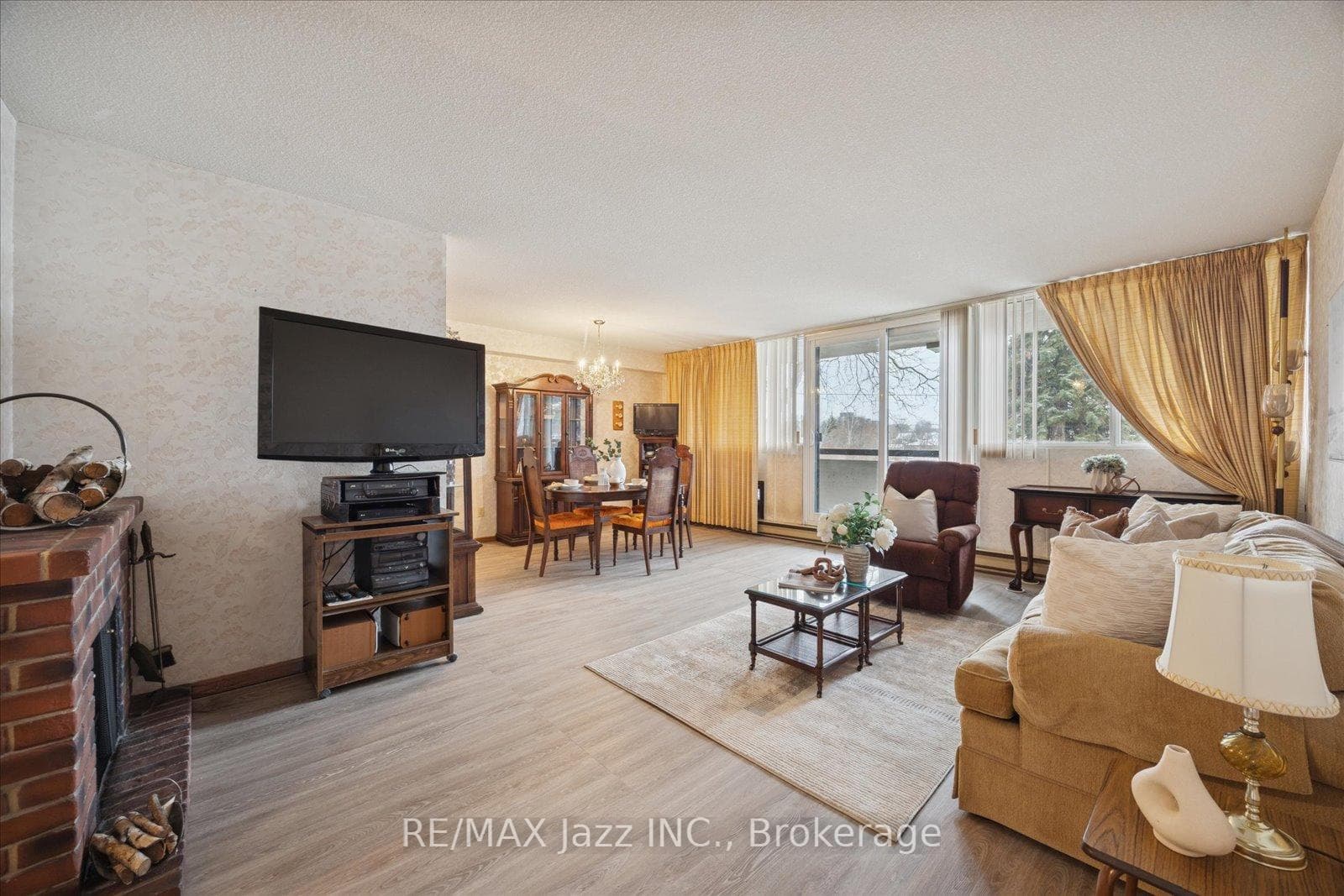 120 Elgin Street Unit 102 photo 4