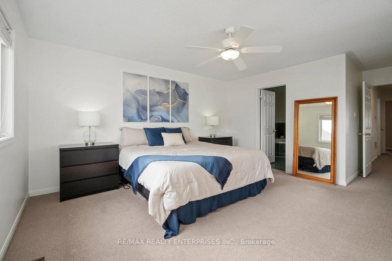 180 Sherwood Road photo 22