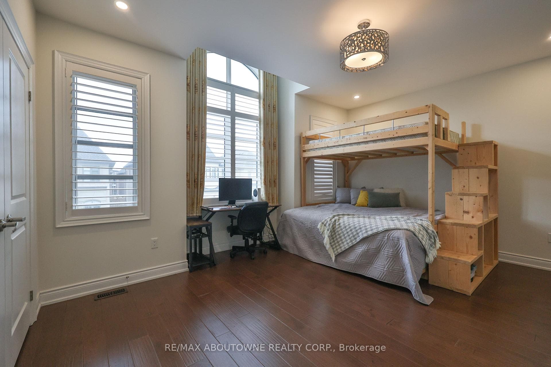 3191 Daniel Way photo 38