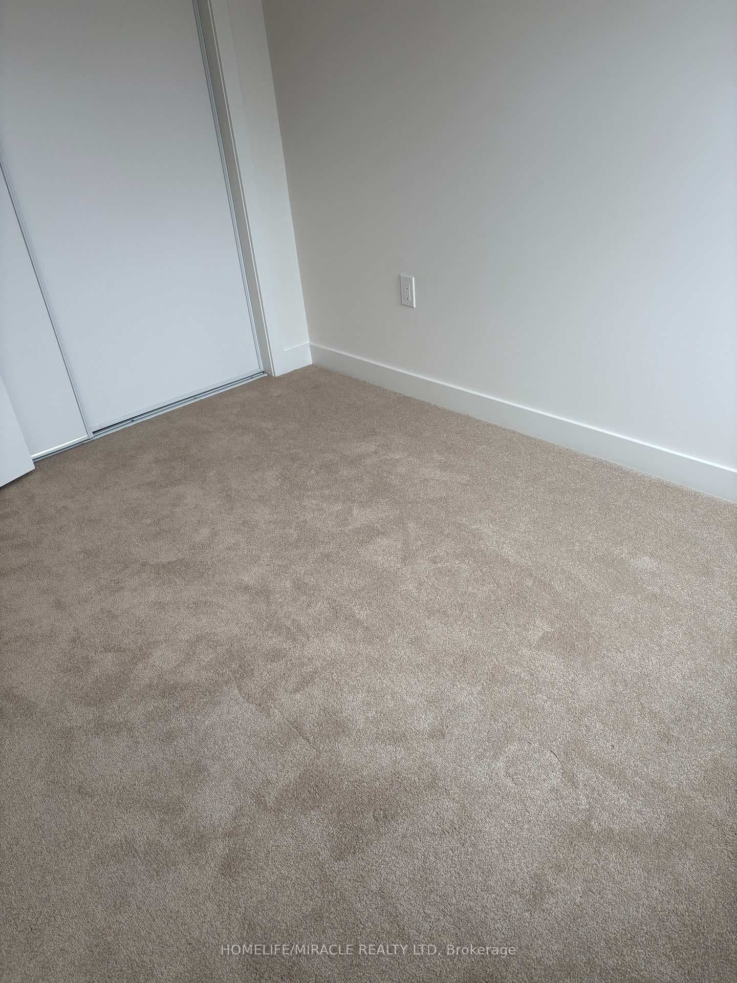 15100 Yonge Street Unit 211 photo 49