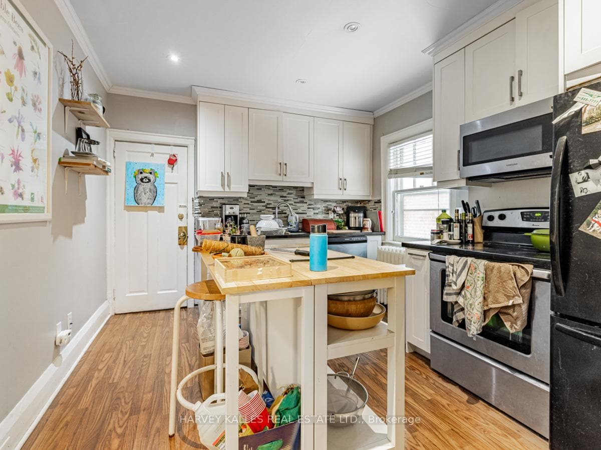139 Manor Road photo 11