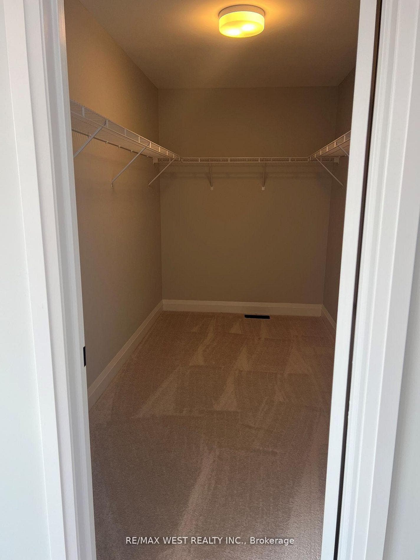 14 Periwinkle Road photo 24