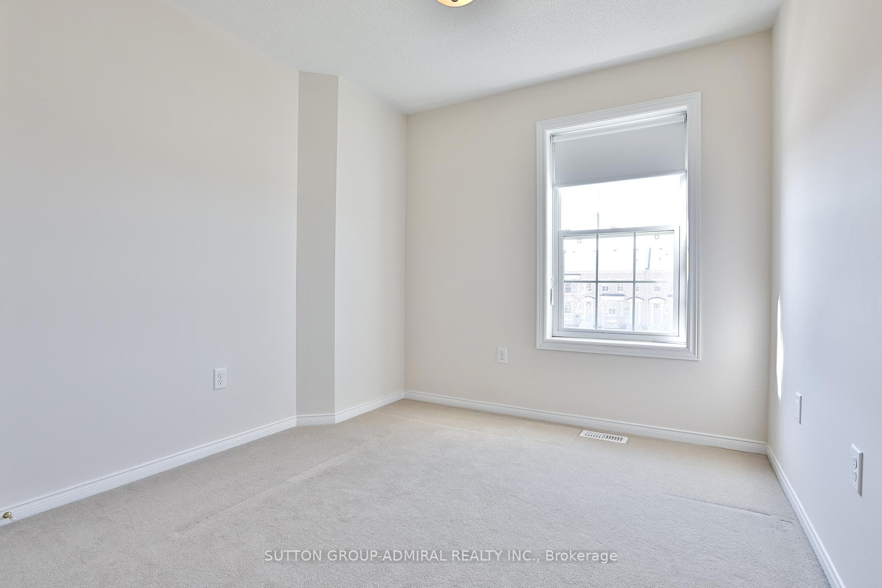 10317 Woodbine Avenue photo 37