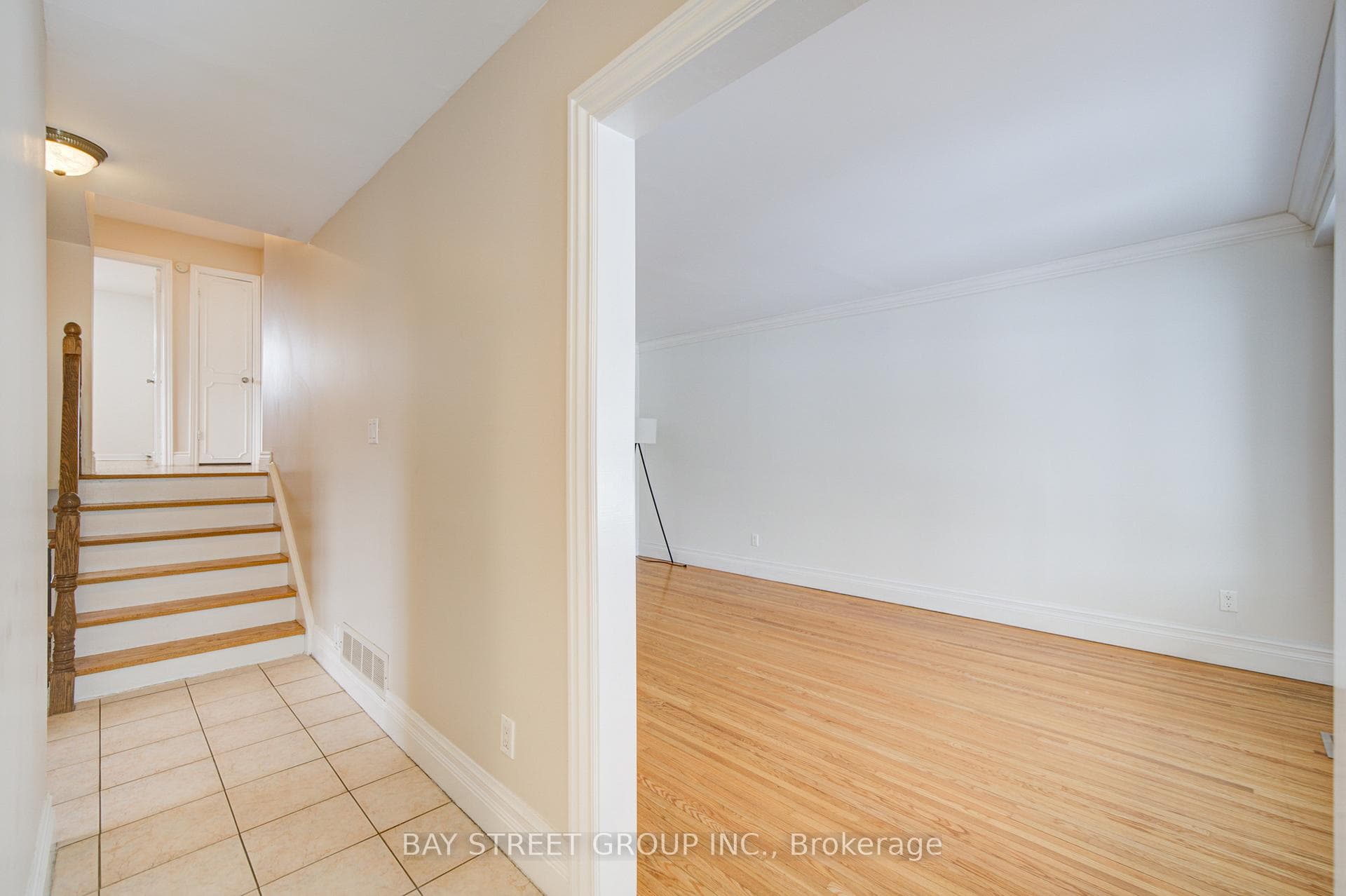 2207 Sunnyvale Drive photo 7