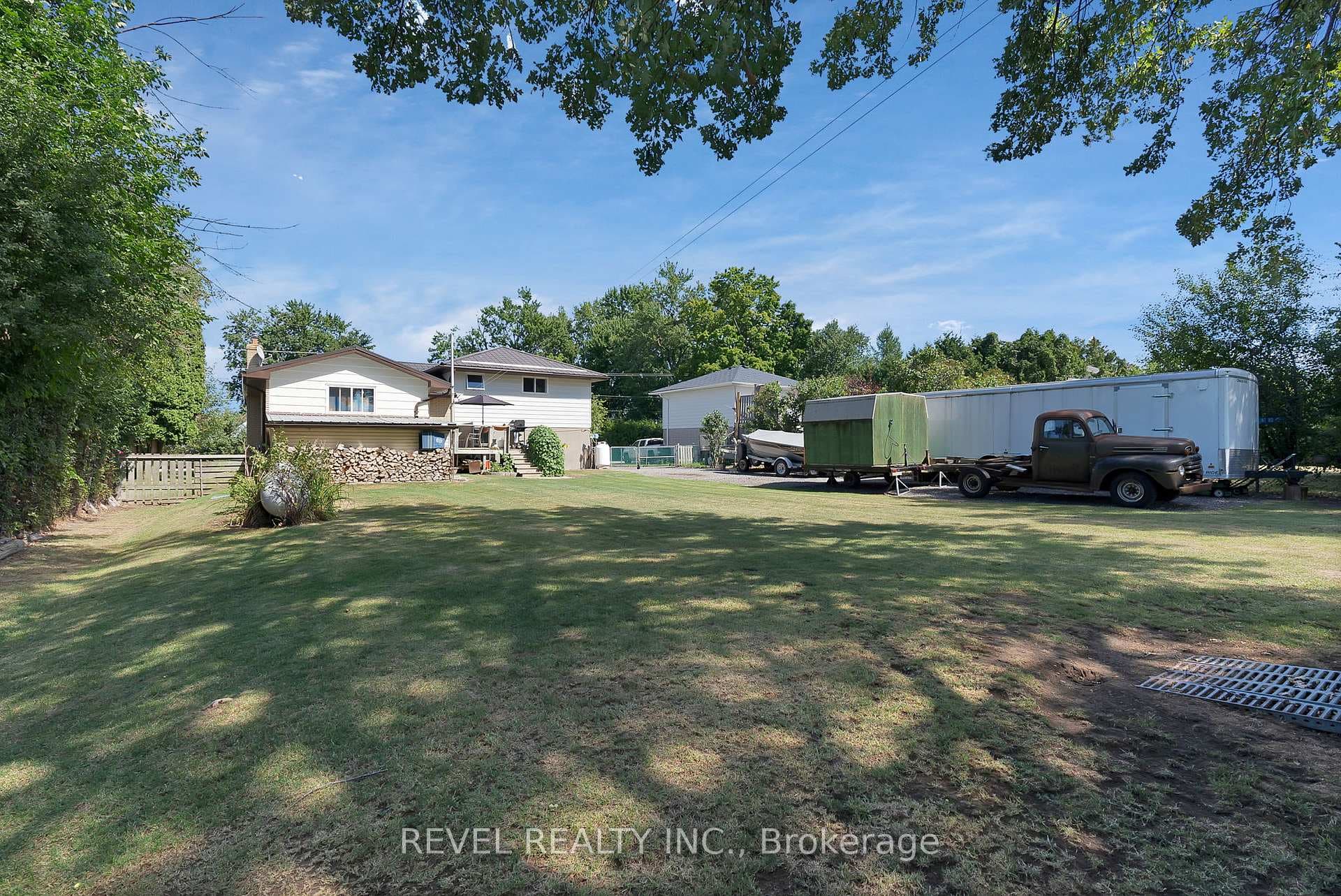 520 Duclos Point Road photo 28