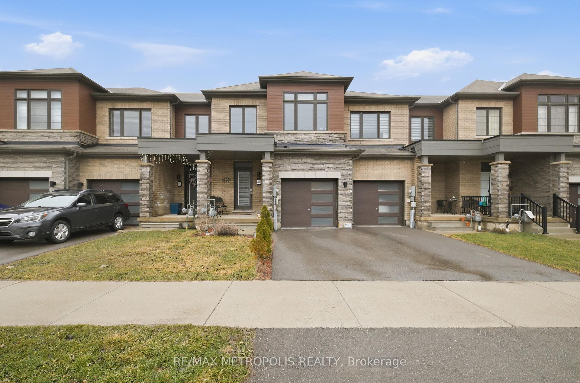 408 Blackburn Drive photo 1