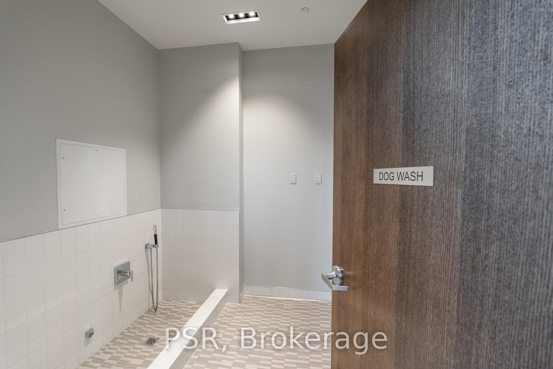 100 Eagle Rock Way Unit 1029 photo 25
