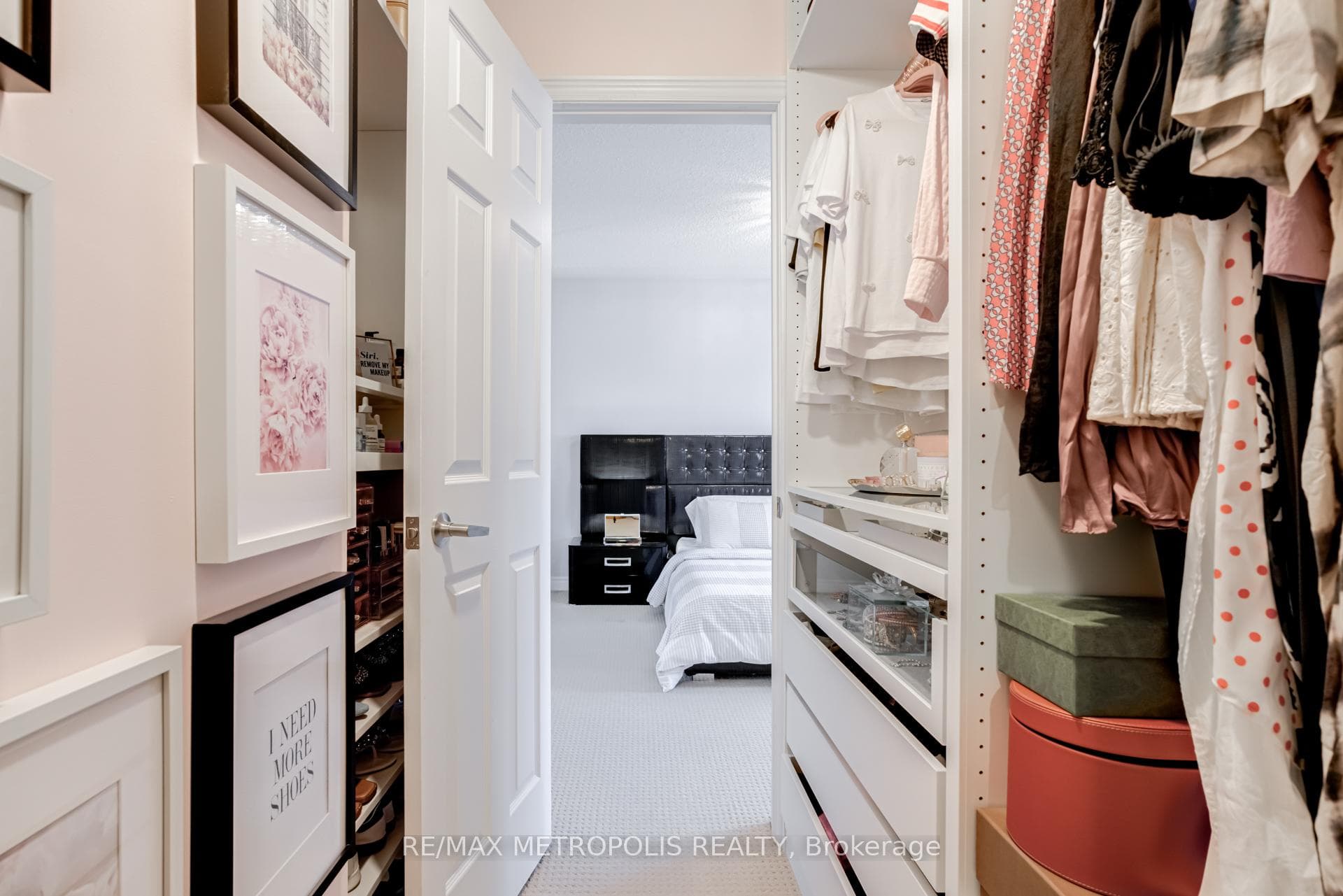 21 Sky Harbour Drive photo 36