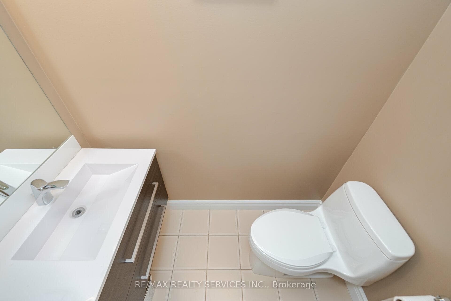 12 Mohan Court photo 20