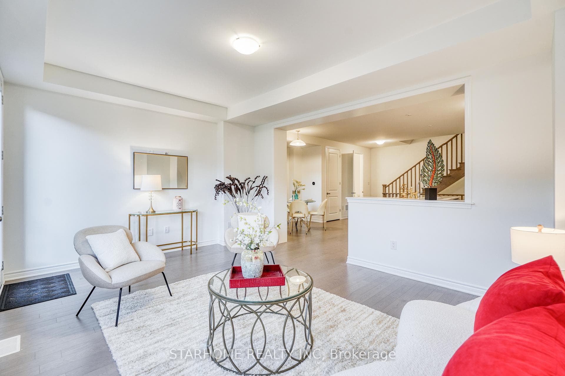 11 Avani Avenue photo 12