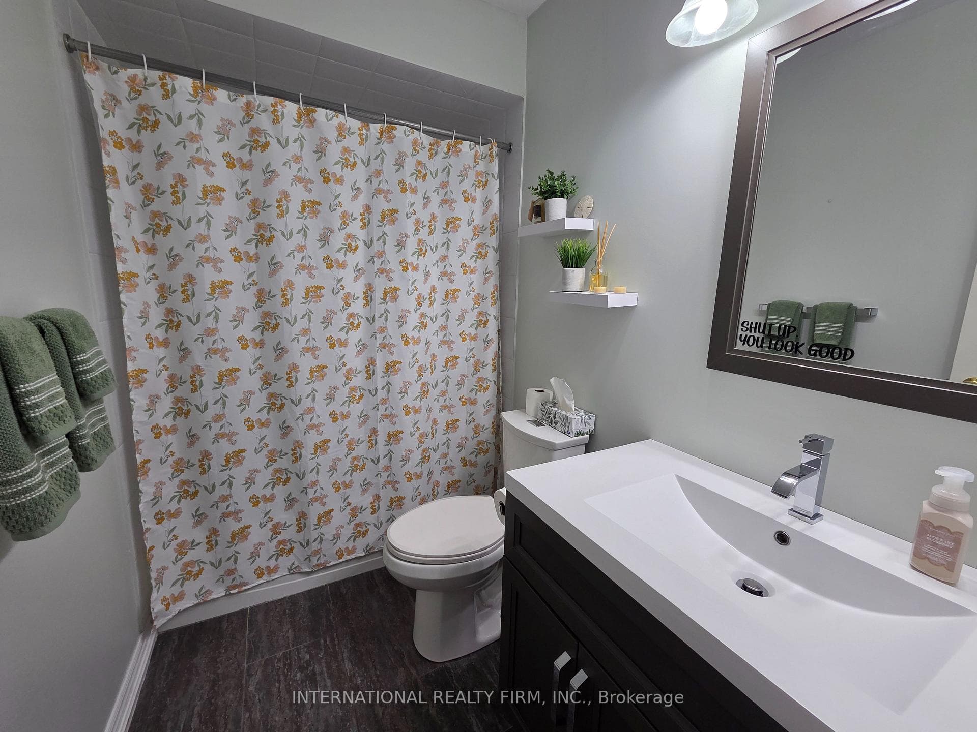 132 Esther Drive photo 15